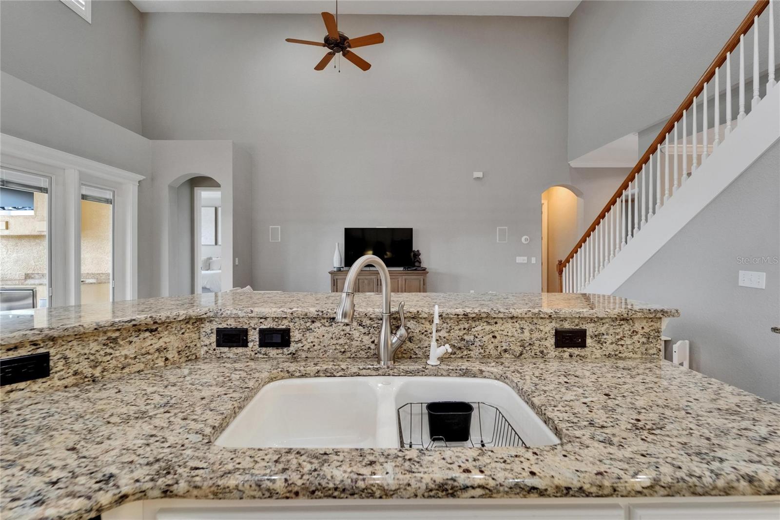 Image 14 of 54 For 2464 Laurel Glen Drive