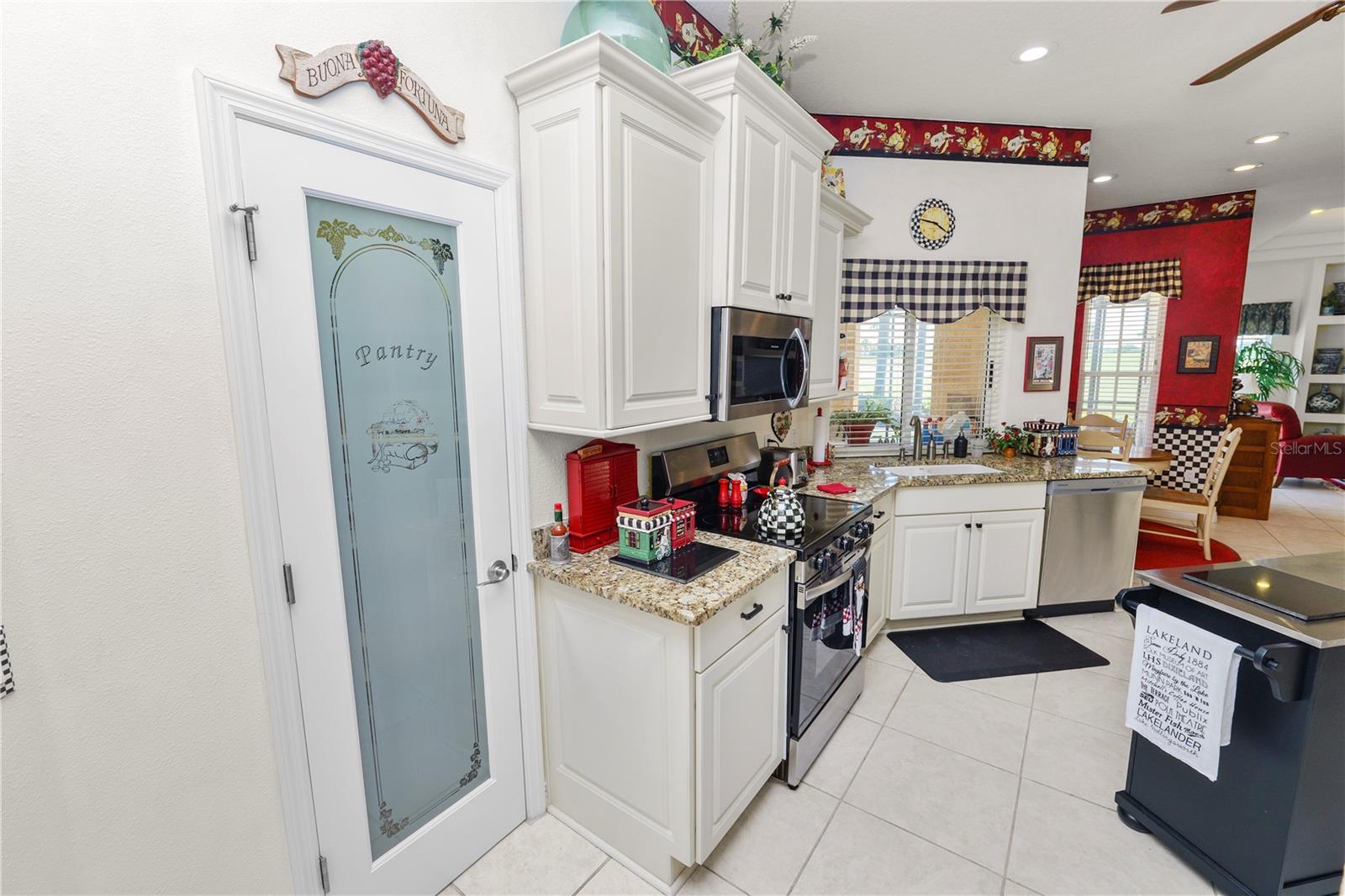 Image 15 of 54 For 2936 Grasslands Drive