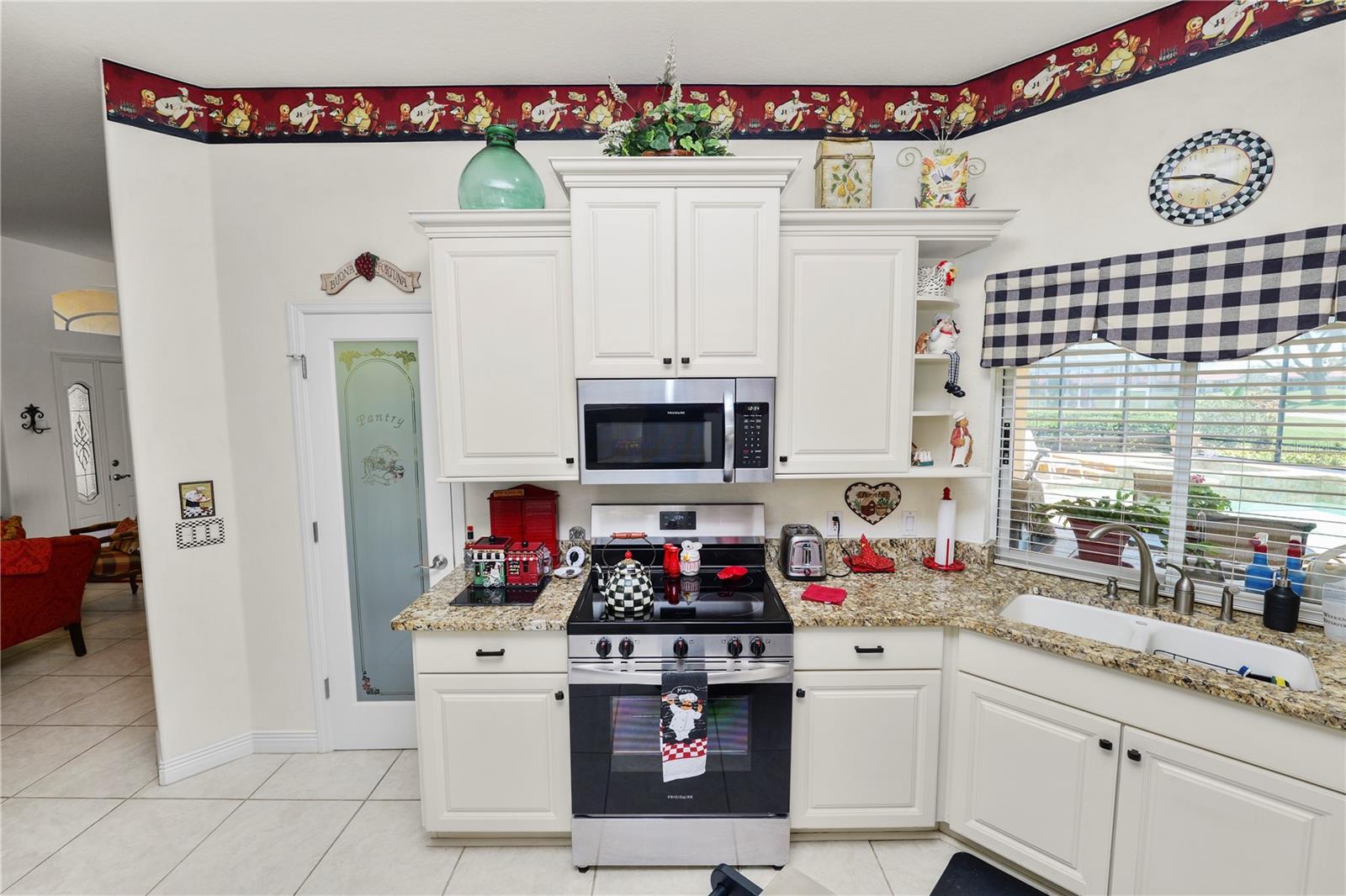 Image 16 of 54 For 2936 Grasslands Drive