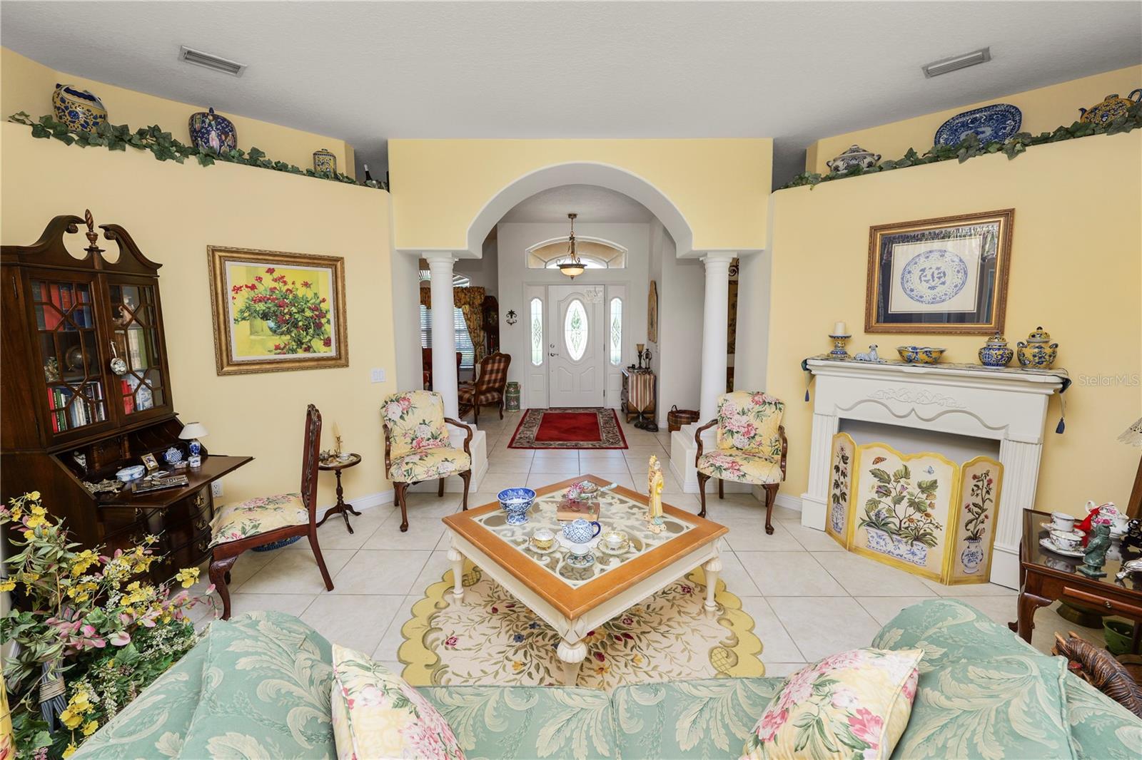 Image 7 of 54 For 2936 Grasslands Drive