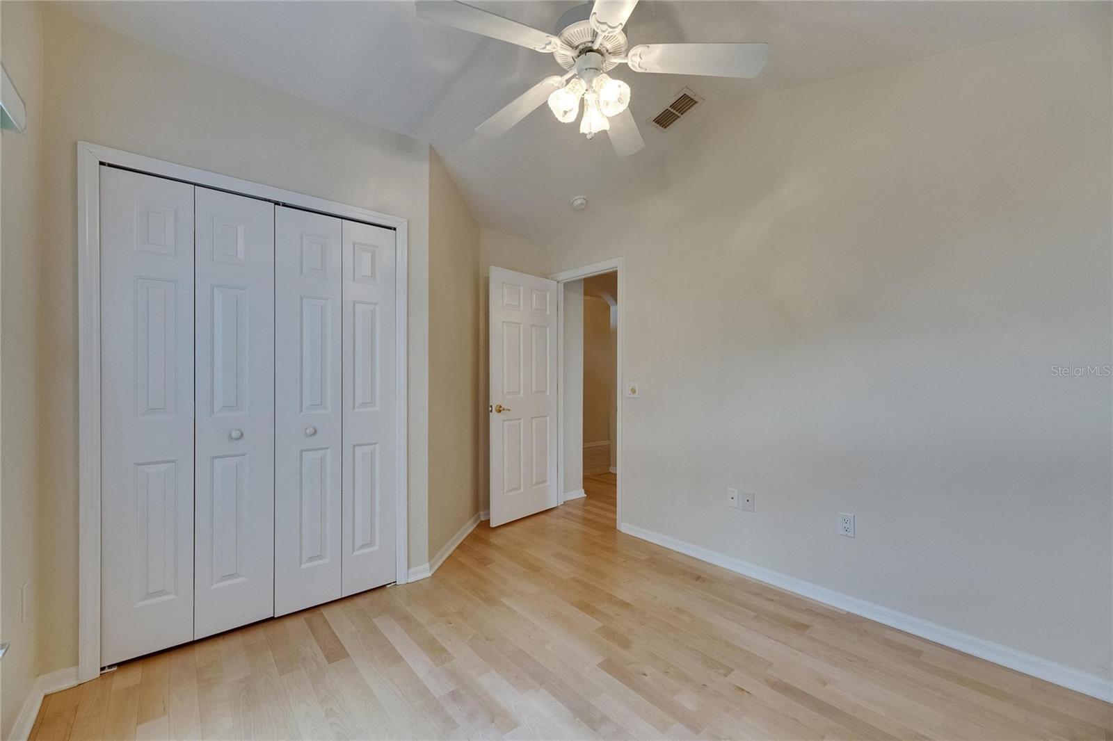 Image 12 of 69 For 1003 Clearpointe Way