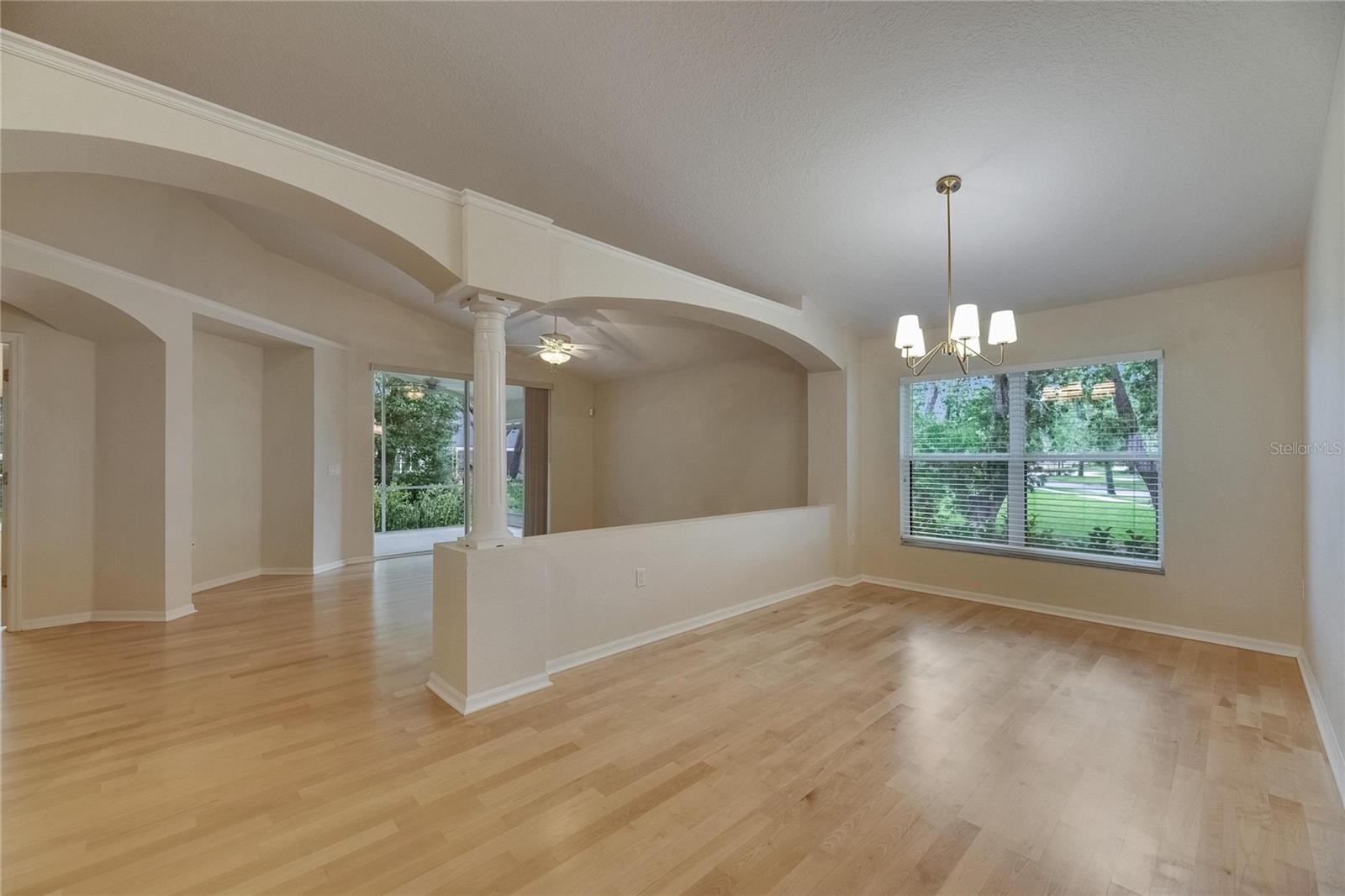Image 15 of 69 For 1003 Clearpointe Way