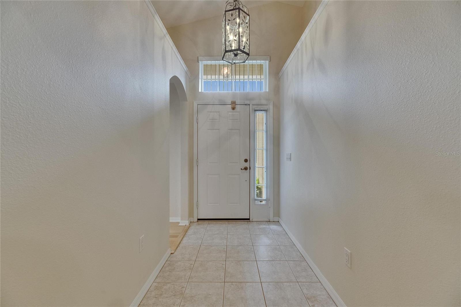 Image 4 of 69 For 1003 Clearpointe Way