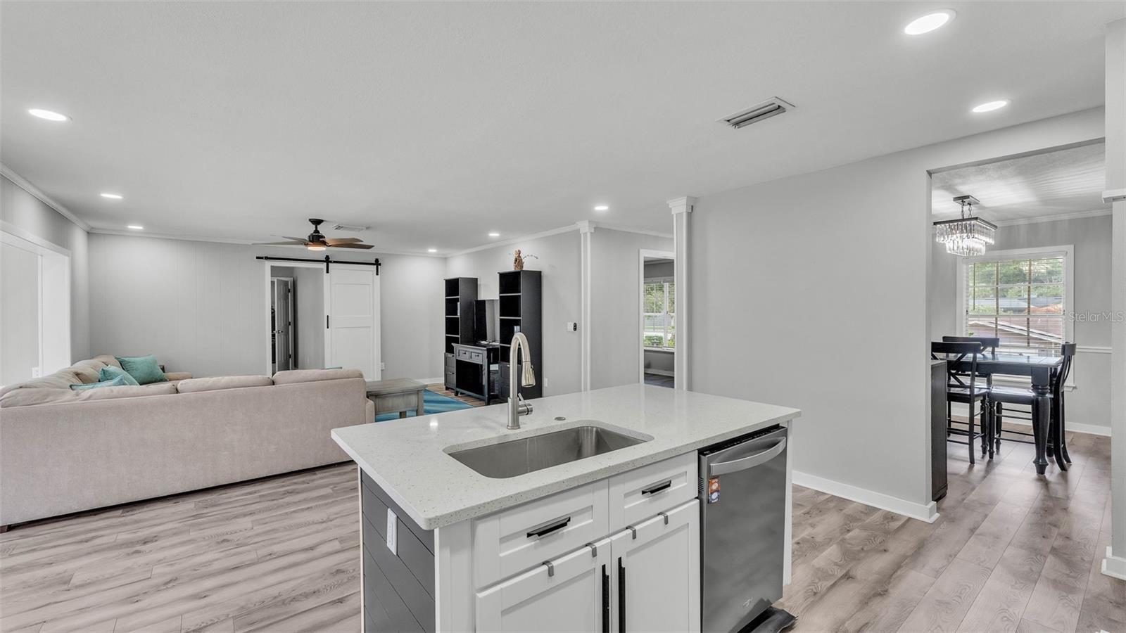 Image 10 of 55 For 4825 Foxrun  
