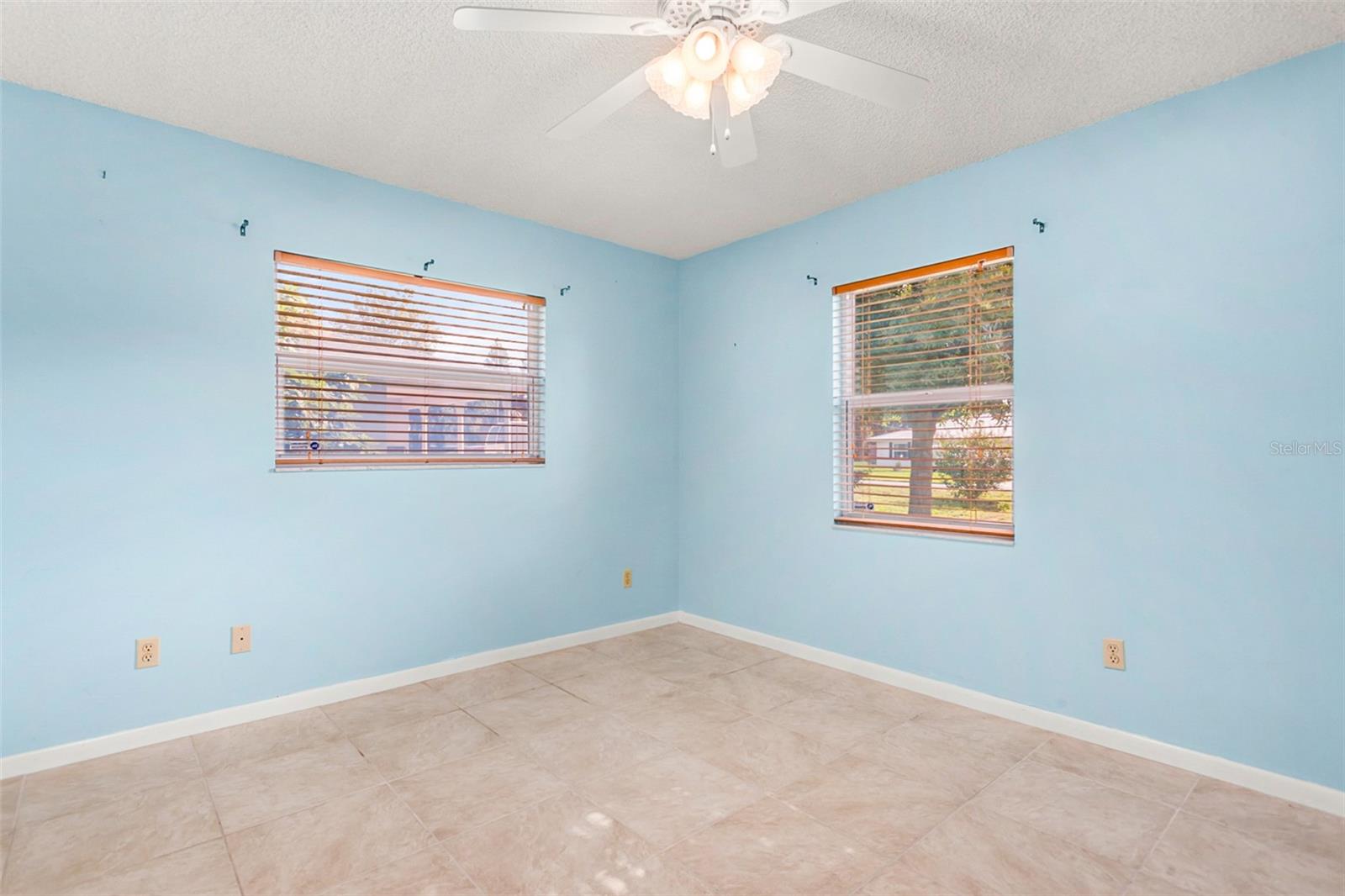Image 14 of 40 For 2757 Pine Acres Drive