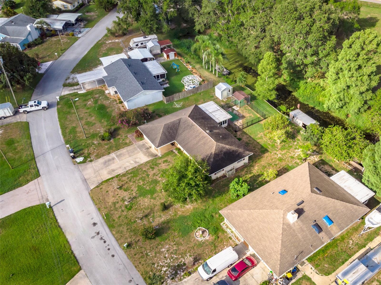 Image 32 of 40 For 2757 Pine Acres Drive