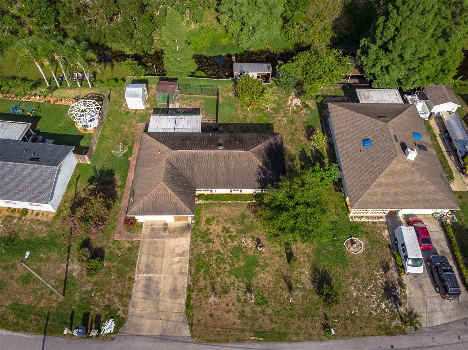 Image 39 of 40 For 2757 Pine Acres Drive