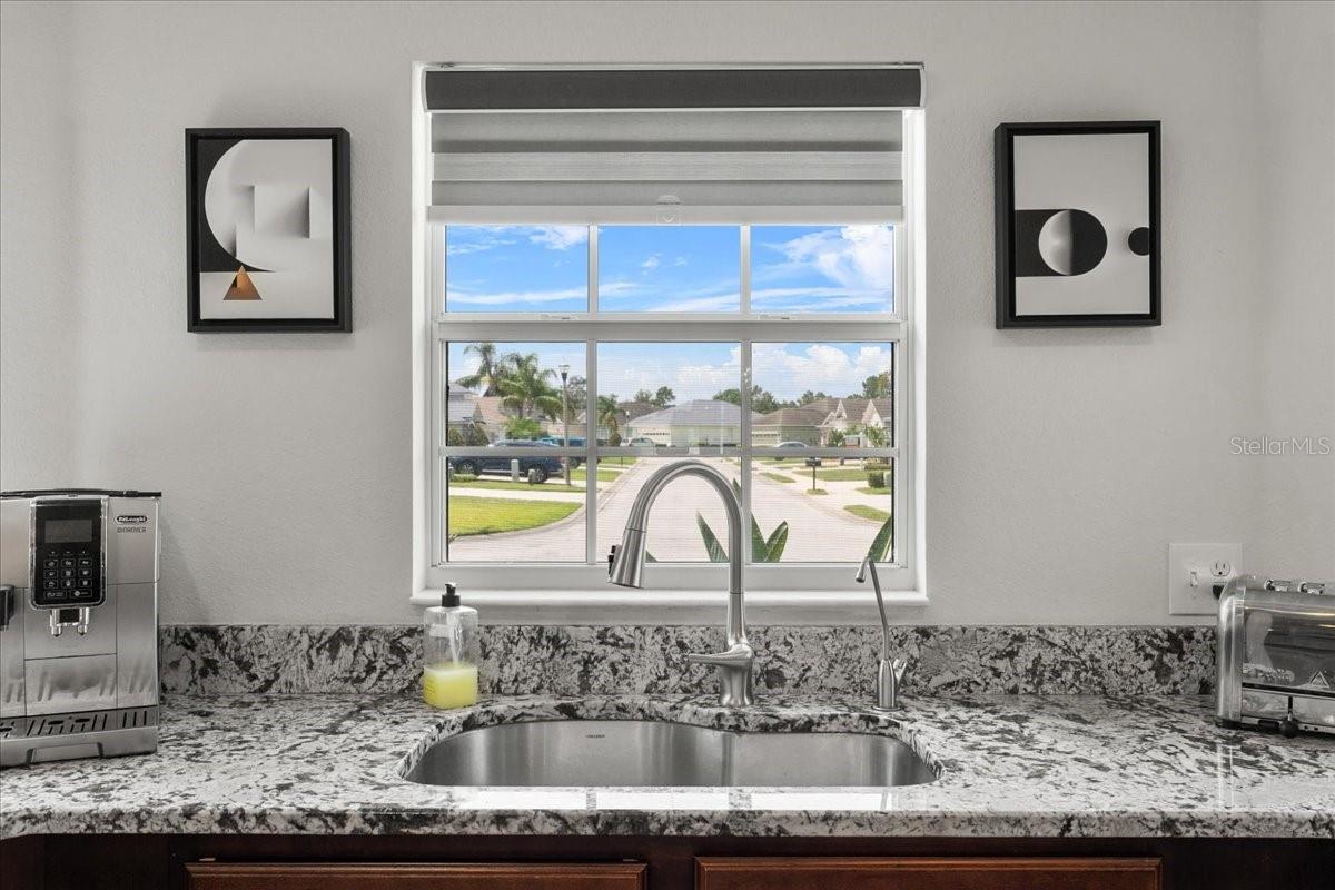 Image 11 of 51 For 6250 Silver Leaf Lane