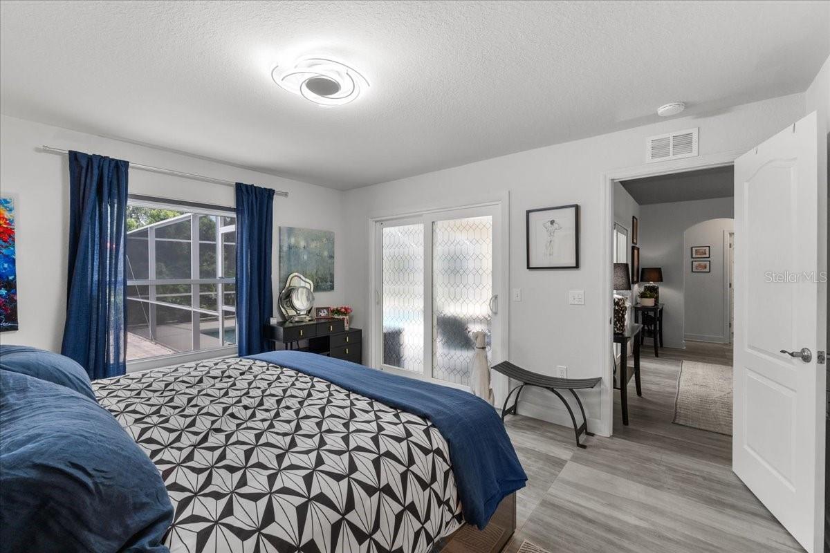 Image 20 of 51 For 6250 Silver Leaf Lane