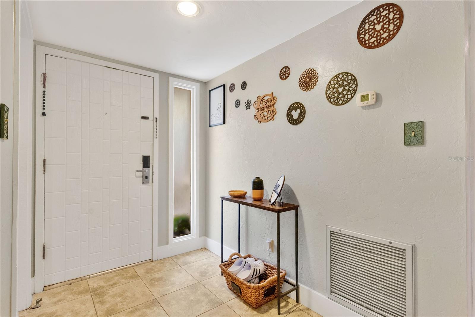 Image 2 of 30 For 321 Birch Way 321