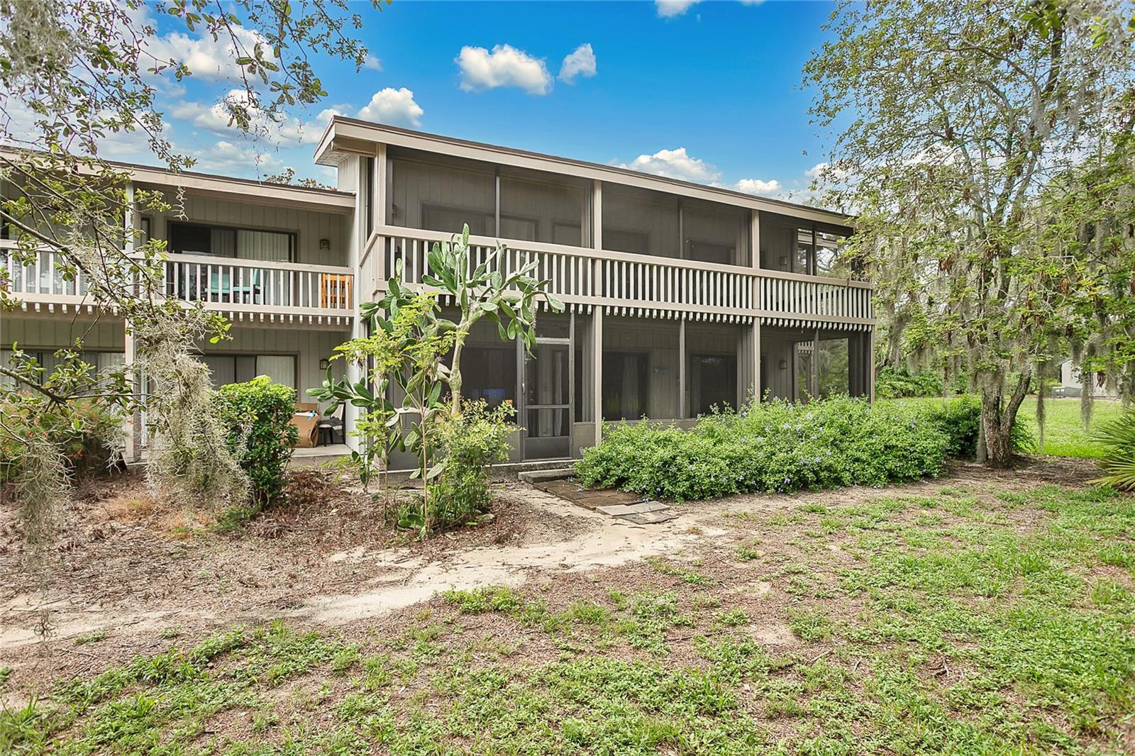 Image 20 of 30 For 321 Birch Way 321