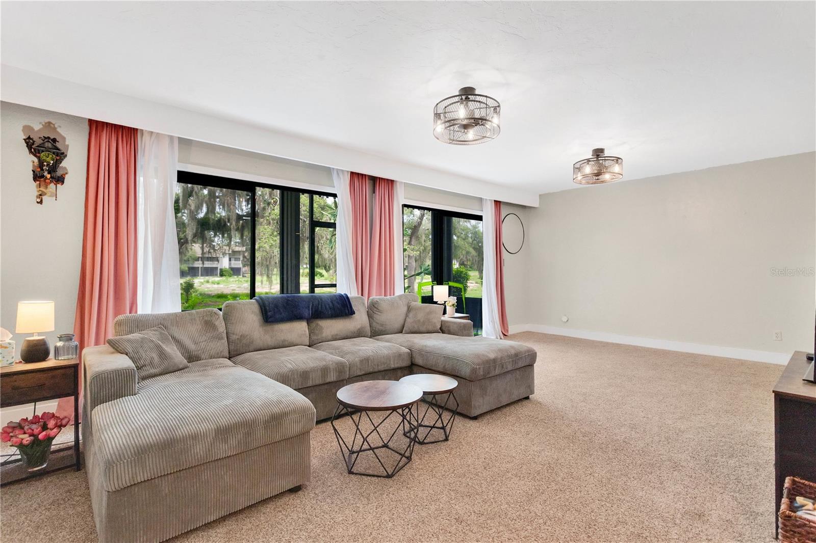 Image 4 of 30 For 321 Birch Way 321