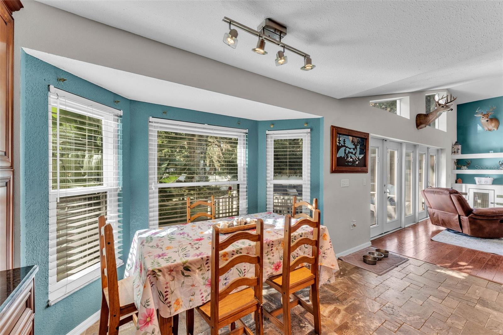 Image 12 of 49 For 5108 Waterwood Drive