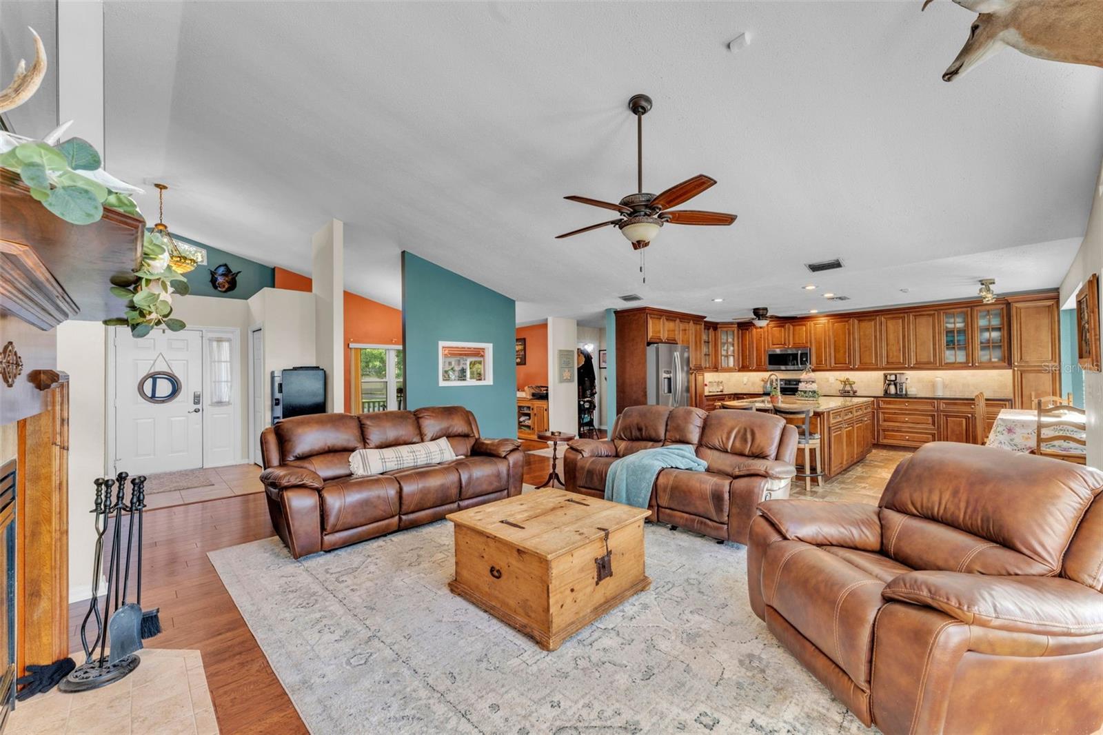 Image 17 of 49 For 5108 Waterwood Drive