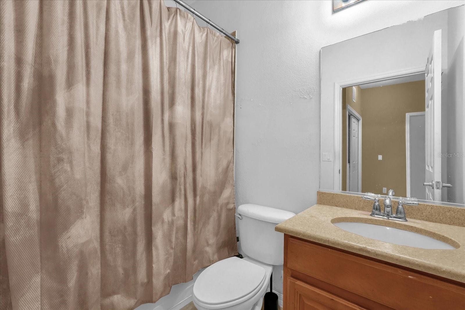 Image 17 of 21 For 2061 Crestdale Lane 60