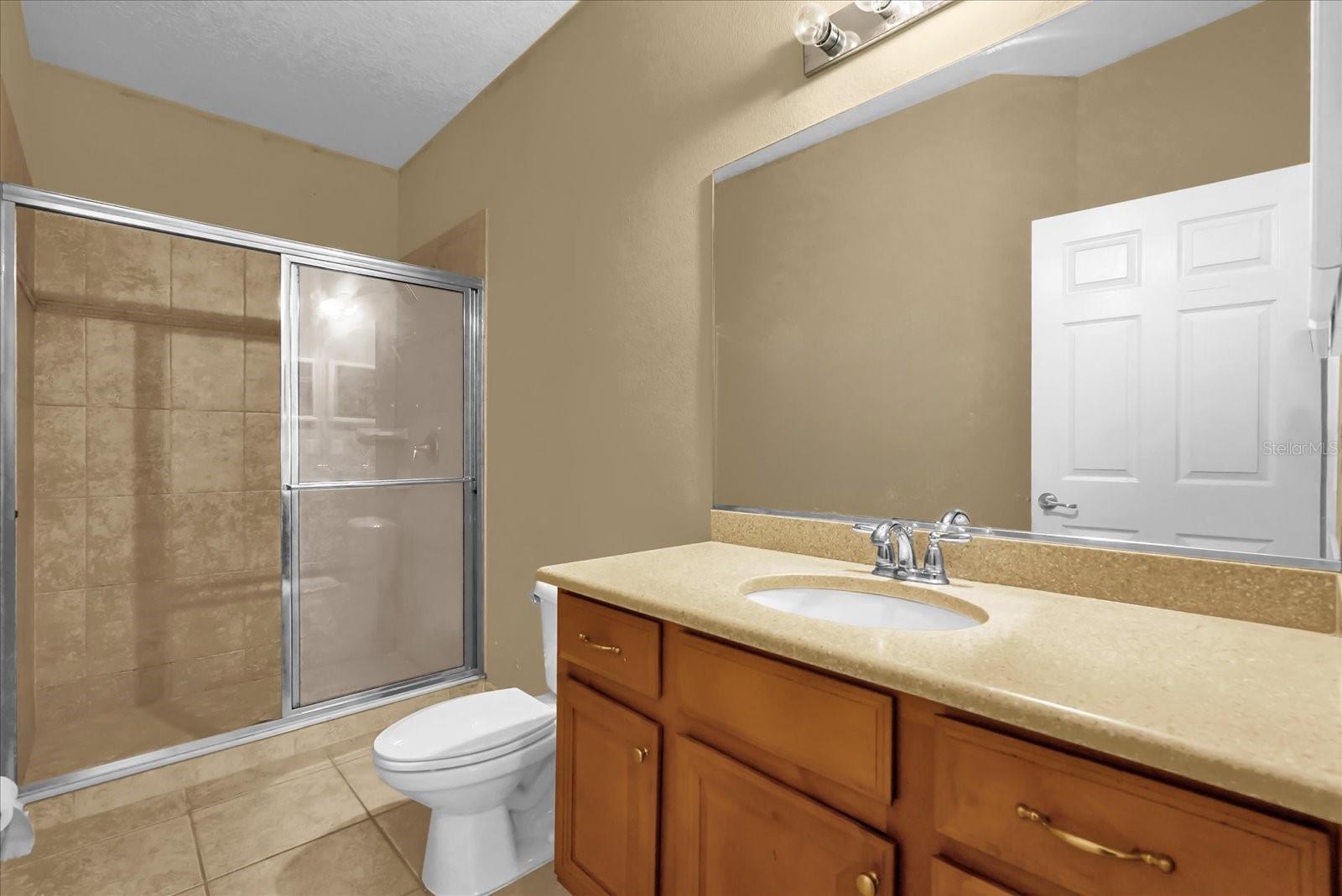 Image 18 of 21 For 2061 Crestdale Lane 60