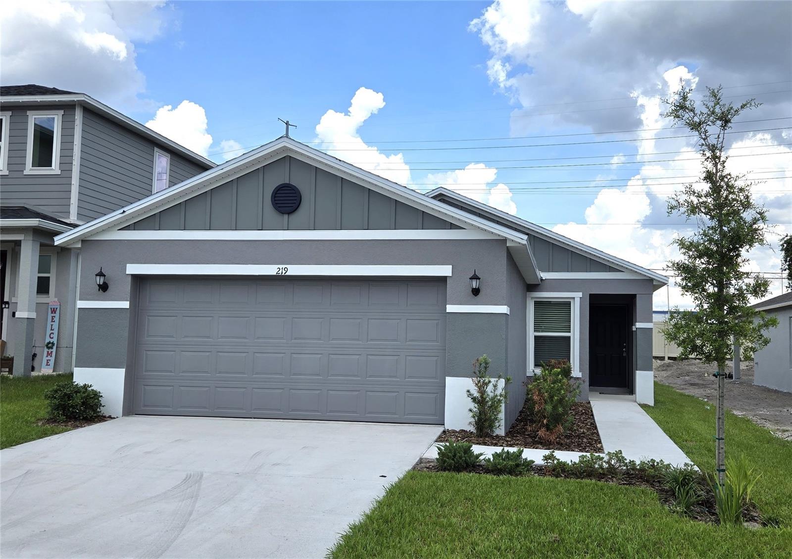 Listing Details for 219 Ash Way , AUBURNDALE, FL 33823