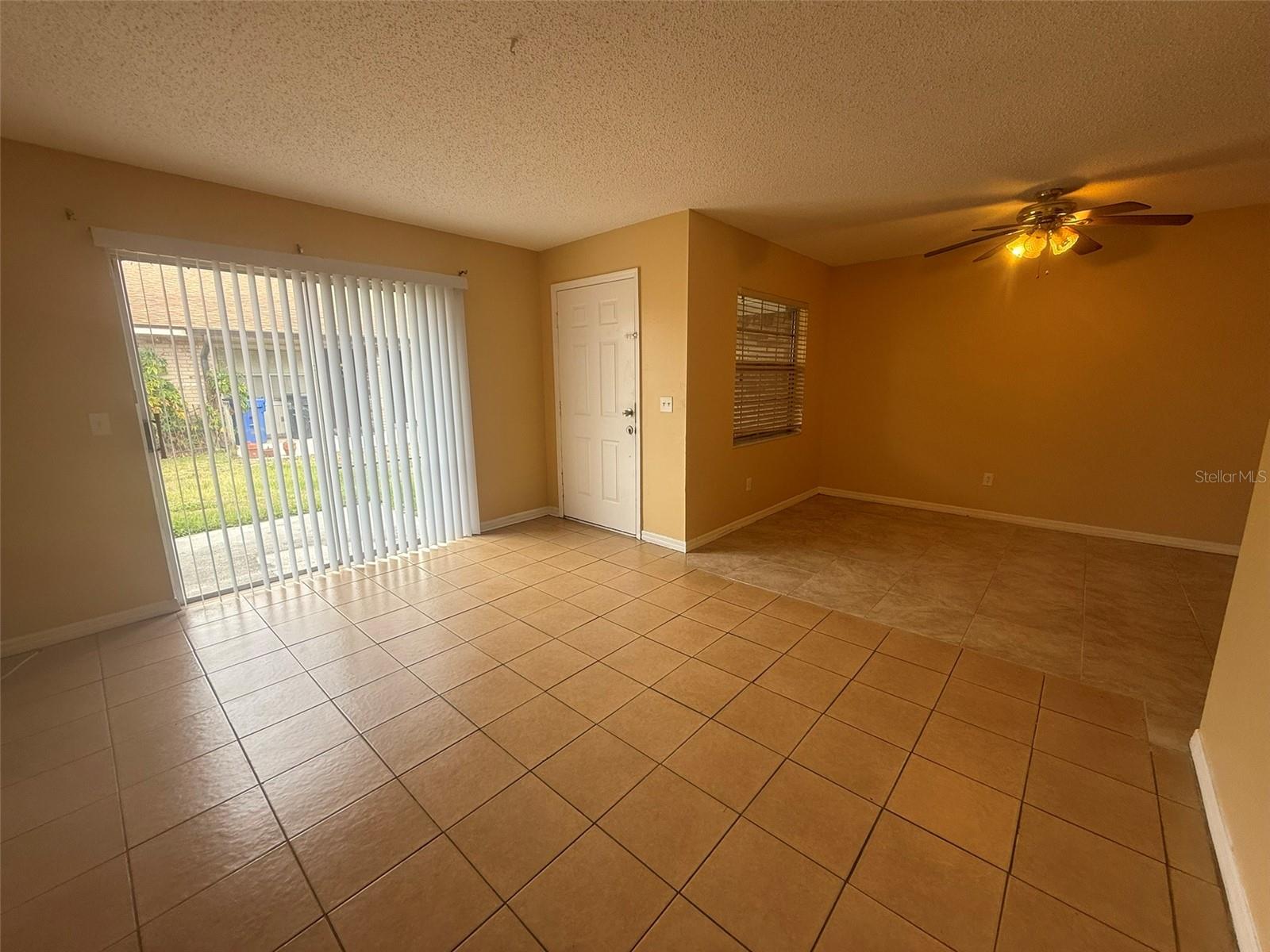 Image 18 of 18 For 3144 Bloomingdale Villas Court