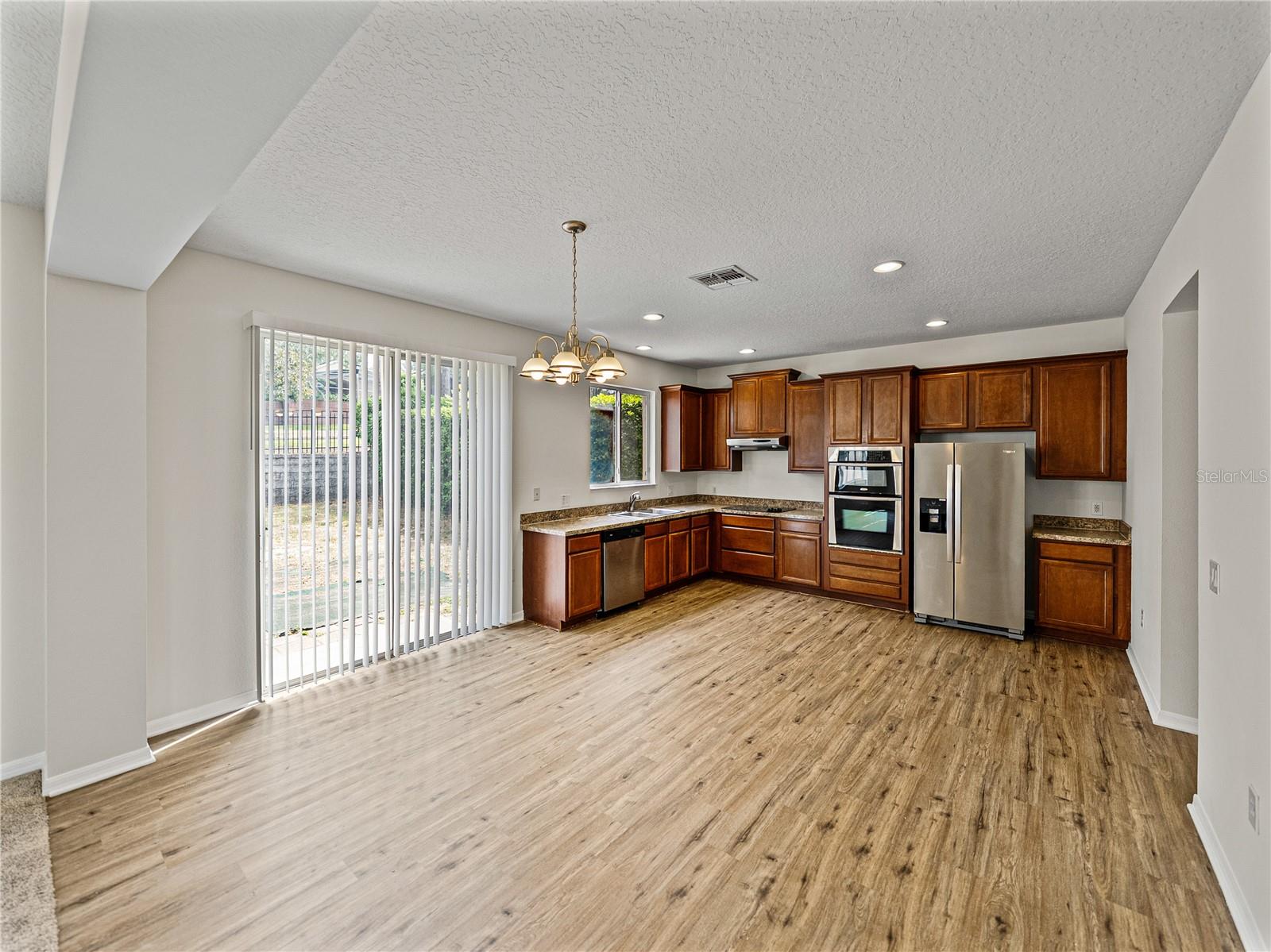 Image 12 of 54 For 143 Alfani Street