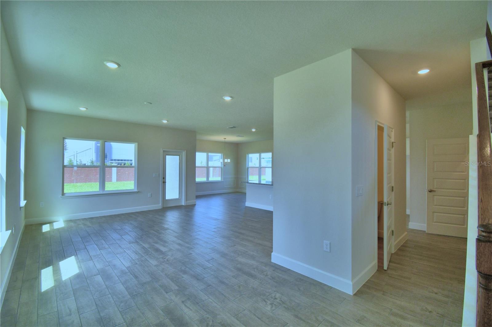 Image 13 of 77 For 4449 Juliana Lake Drive