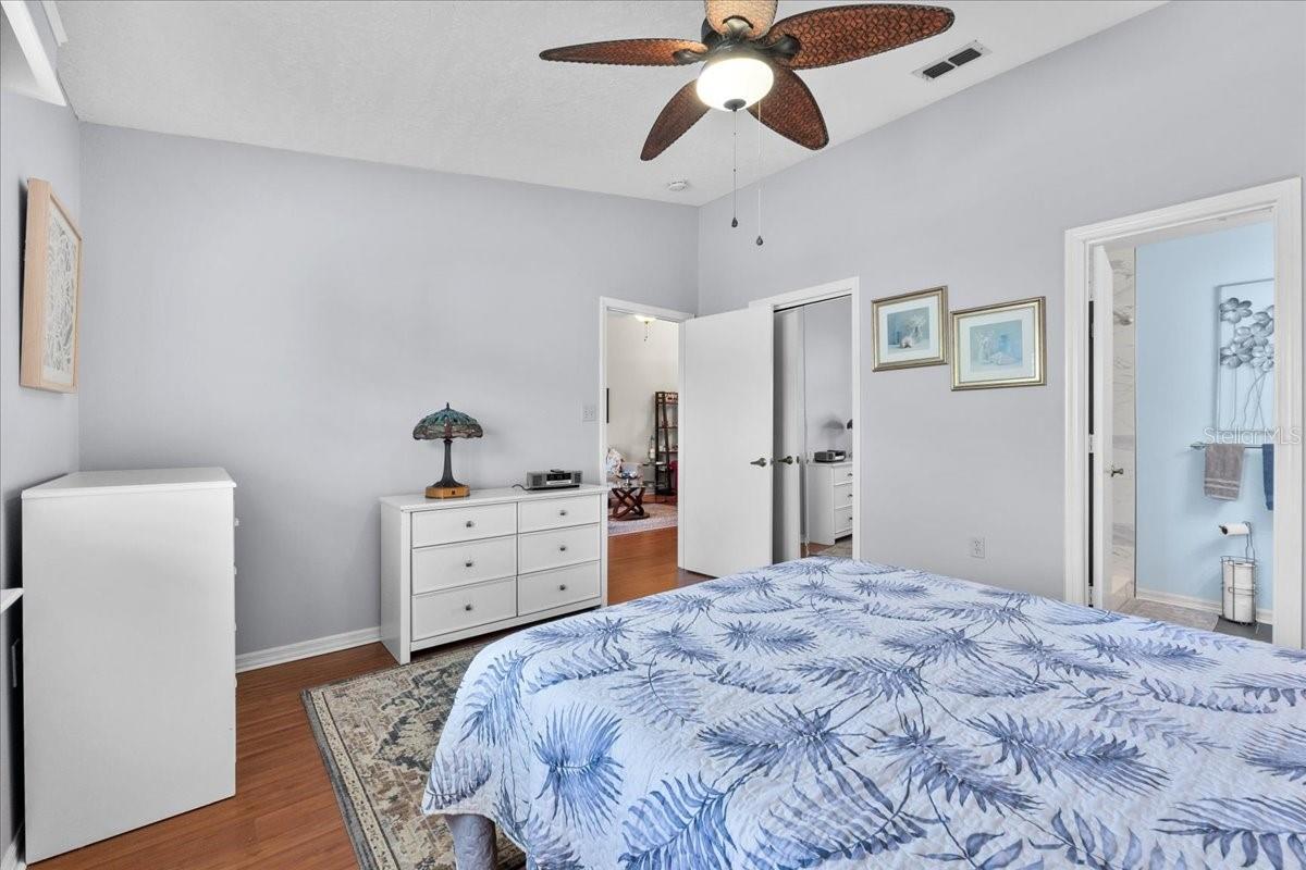 Image 13 of 70 For 6380 Egret Drive 10