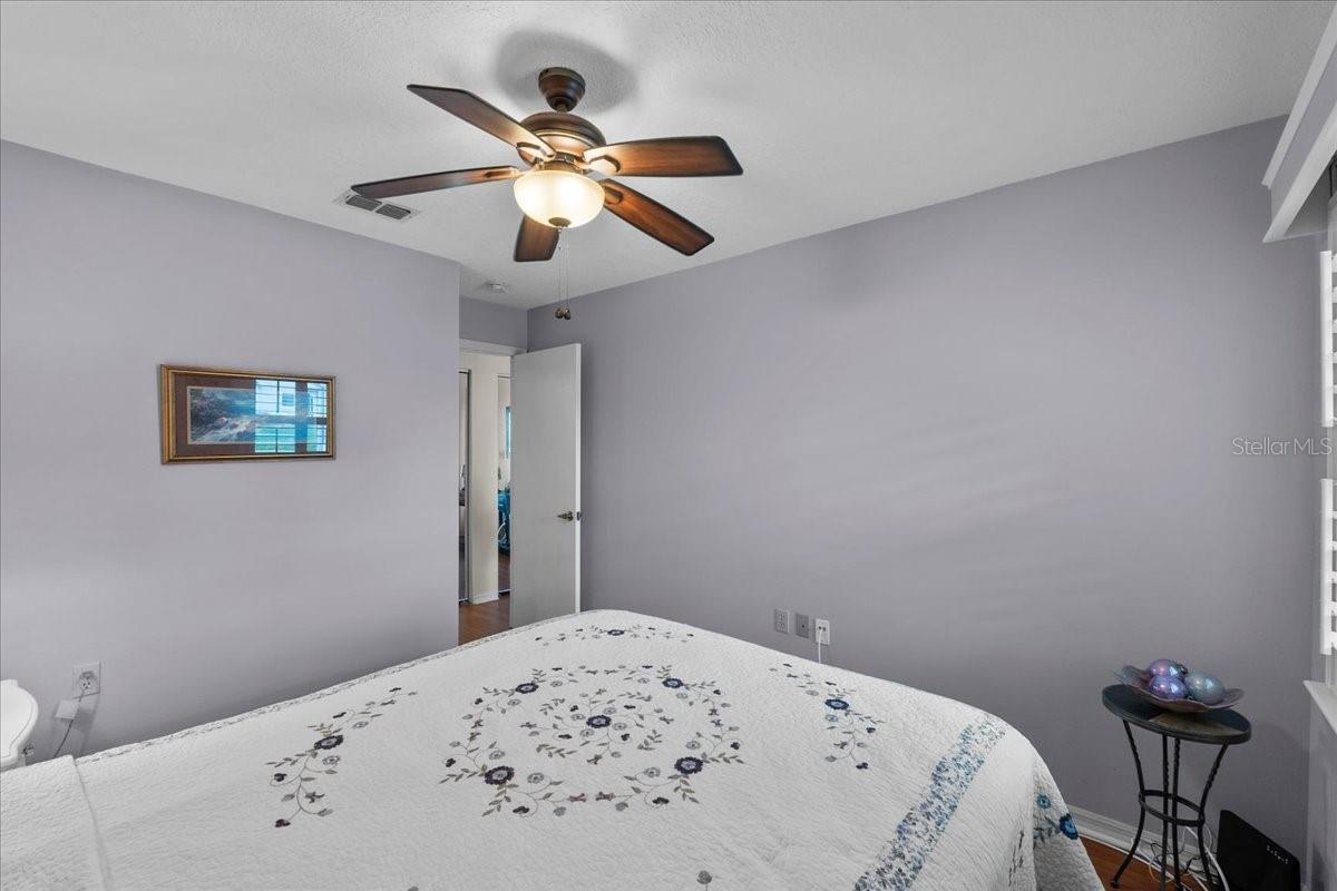 Image 19 of 70 For 6380 Egret Drive 10
