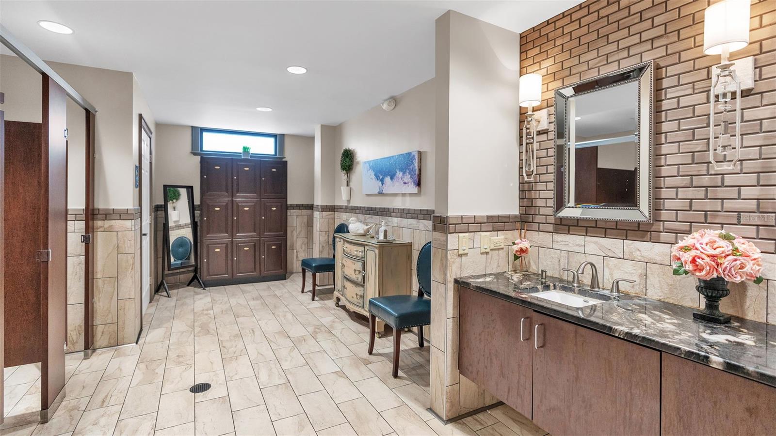 Image 47 of 70 For 6380 Egret Drive 10