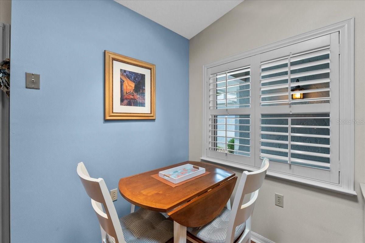 Image 5 of 70 For 6380 Egret Drive 10