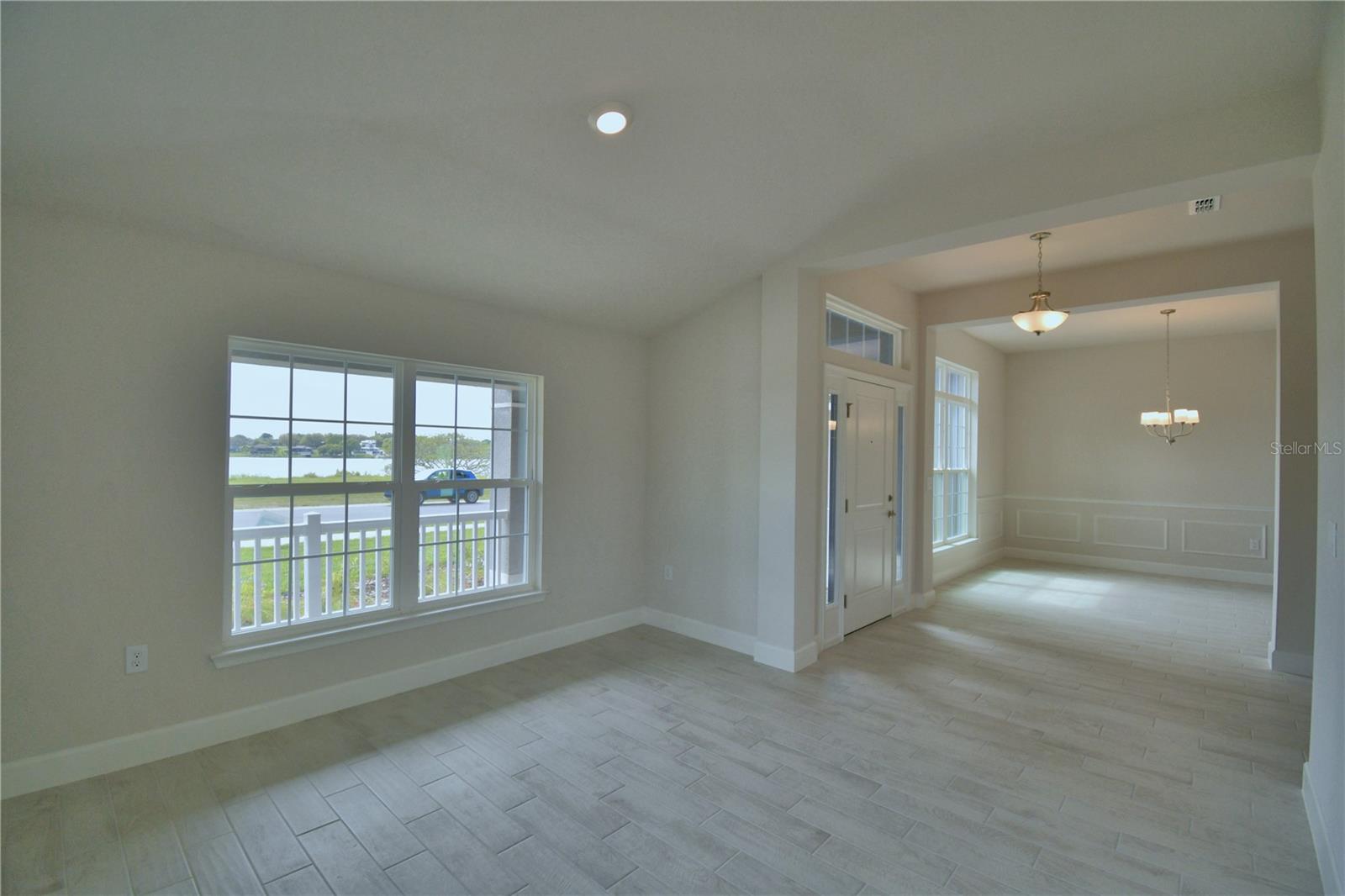 Image 10 of 91 For 4300 Juliana Lake Drive