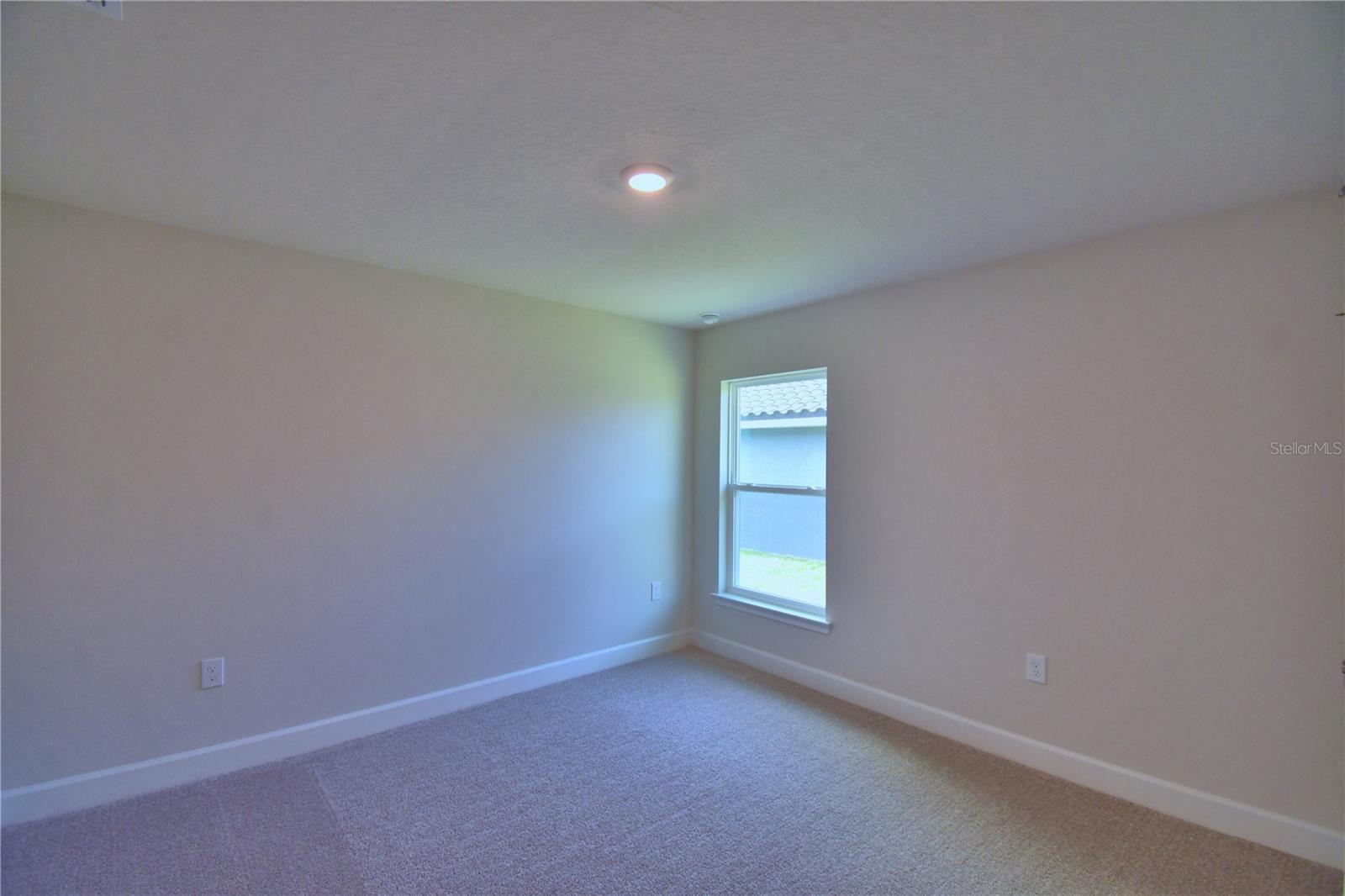 Image 42 of 91 For 4300 Juliana Lake Drive