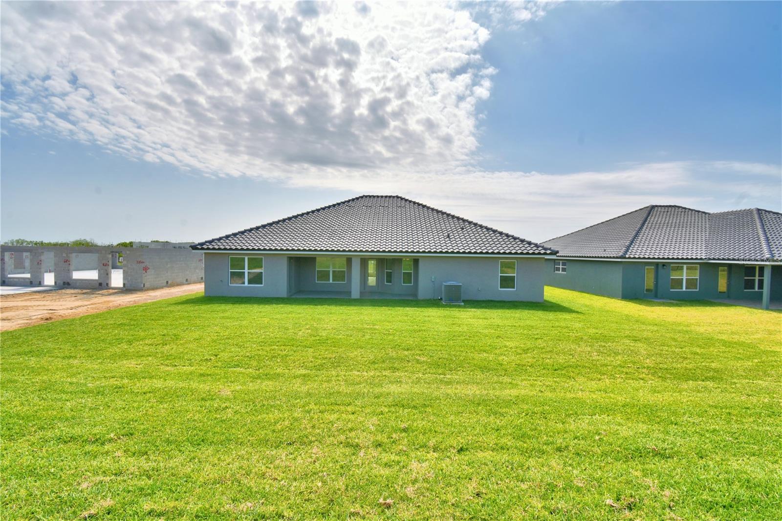 Image 55 of 91 For 4300 Juliana Lake Drive