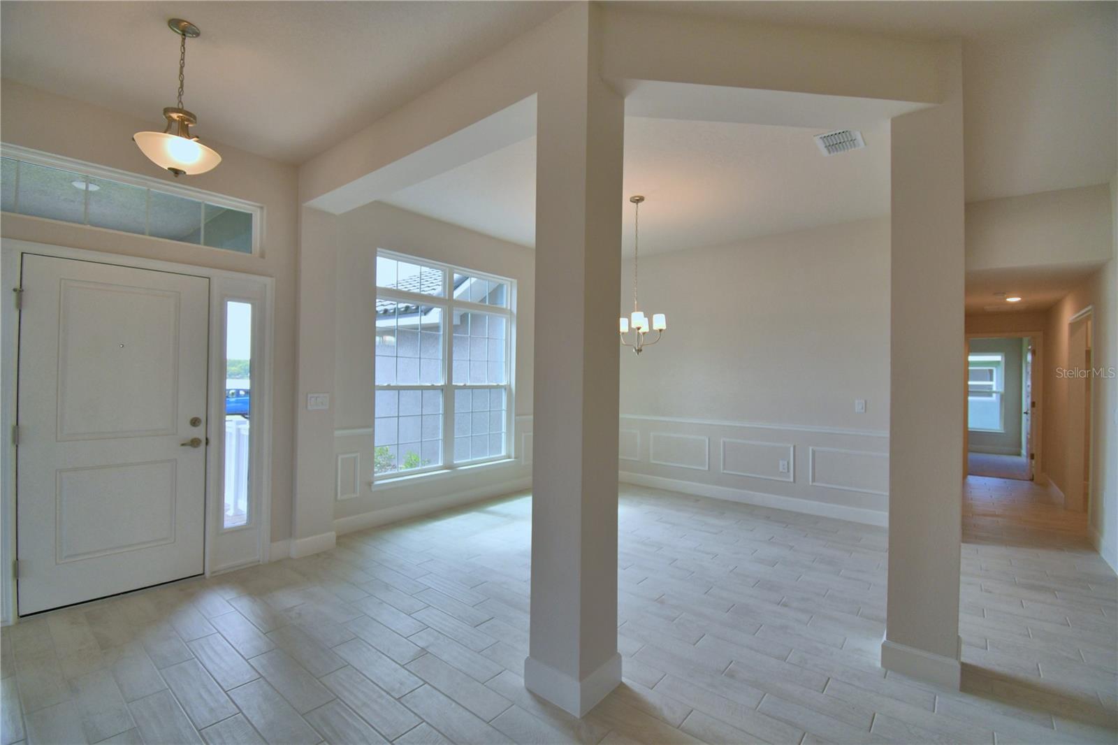 Image 7 of 91 For 4300 Juliana Lake Drive