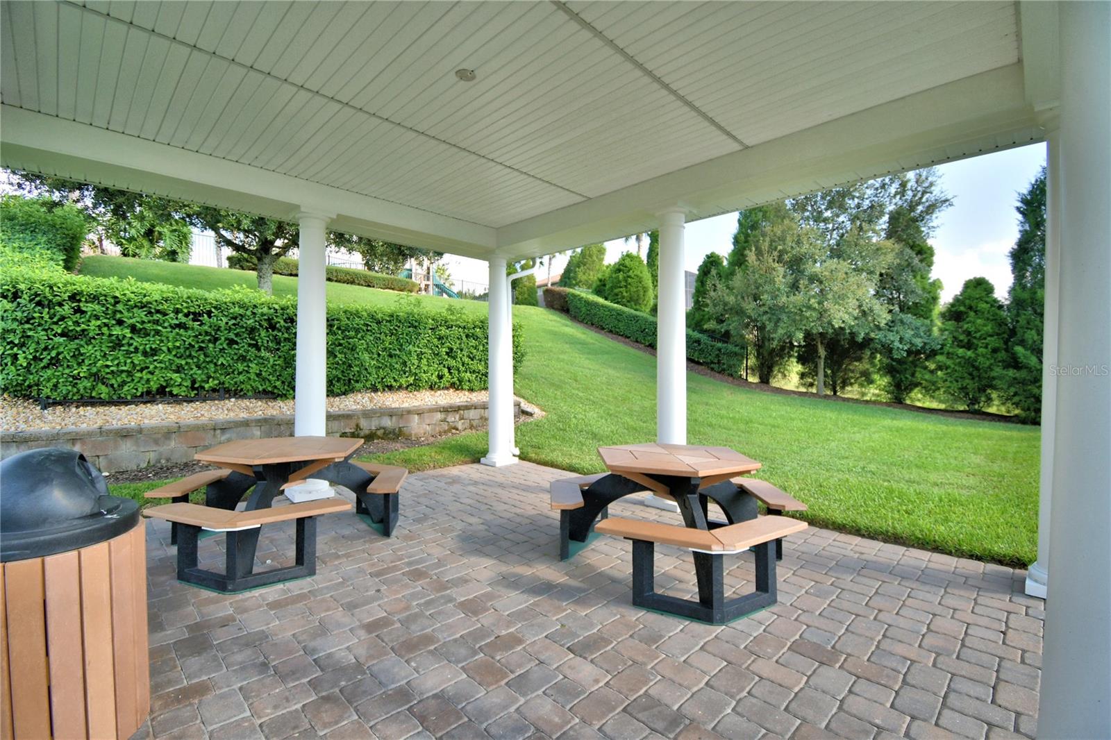 Image 76 of 91 For 4300 Juliana Lake Drive