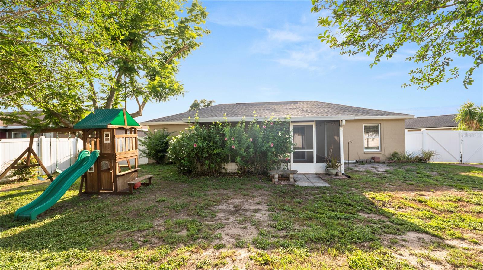 Image 30 of 36 For 8904 Pebblebrooke Drive