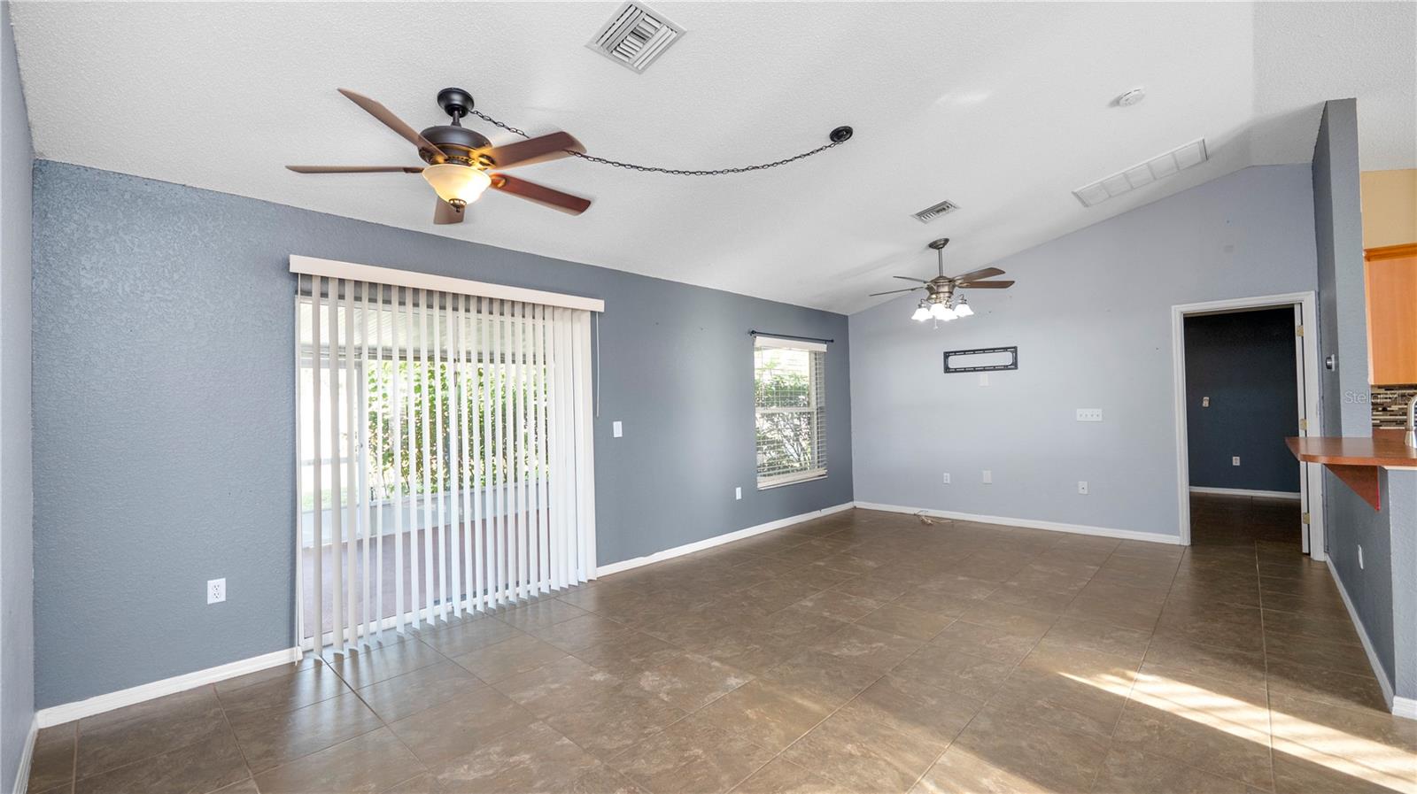 Image 5 of 36 For 8904 Pebblebrooke Drive