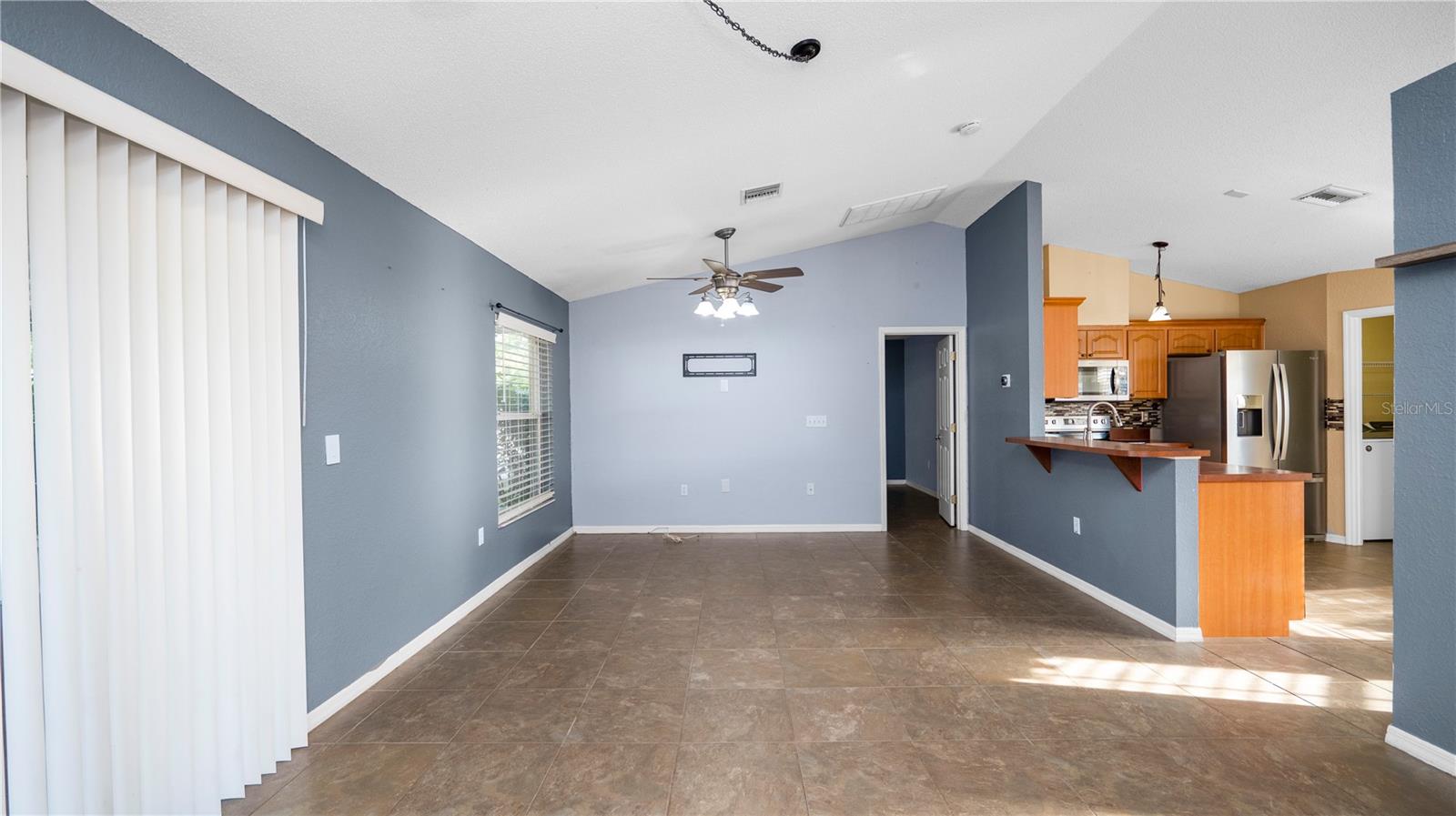 Image 6 of 36 For 8904 Pebblebrooke Drive