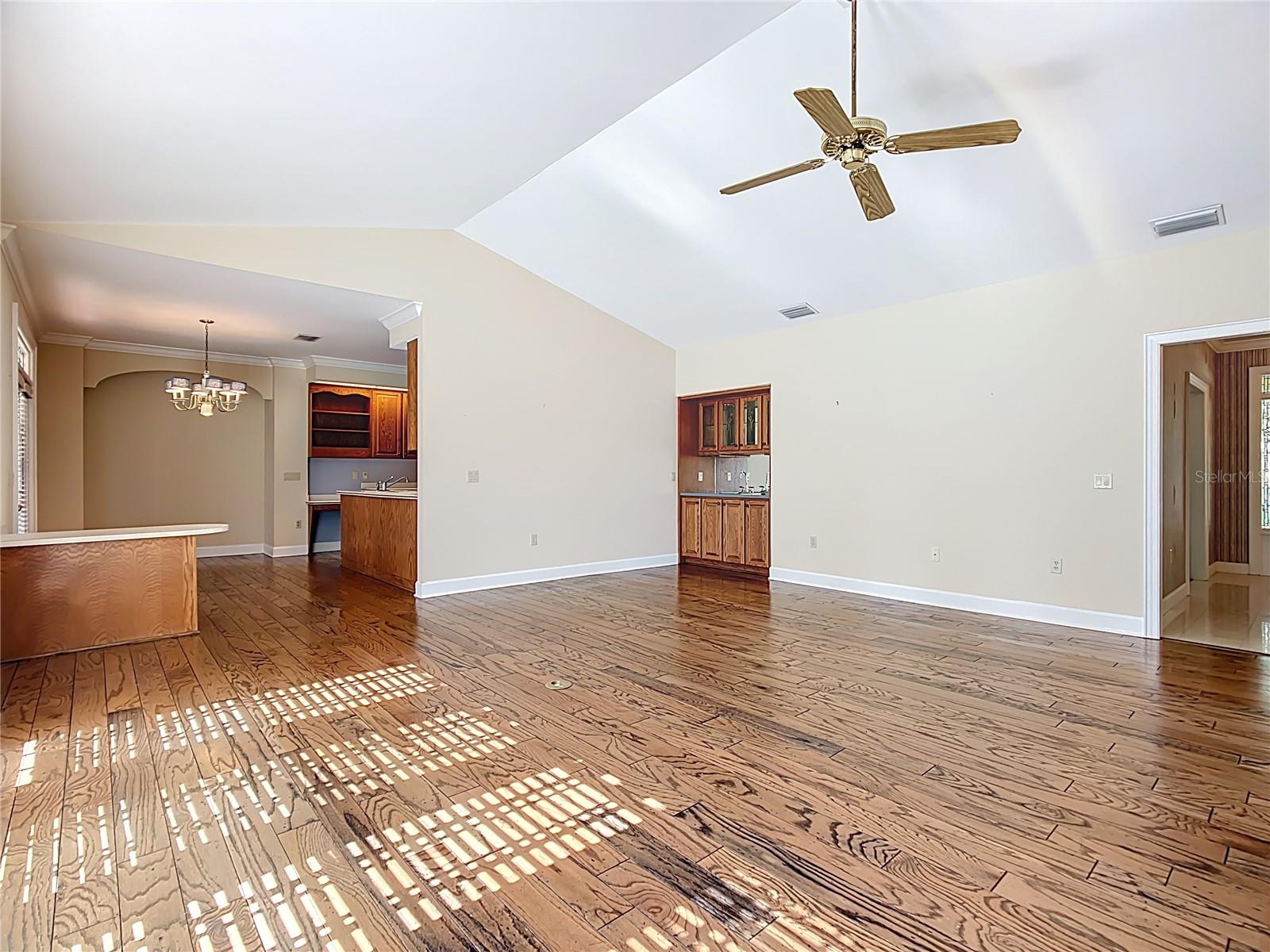 Image 7 of 40 For 3418 Barley Lane