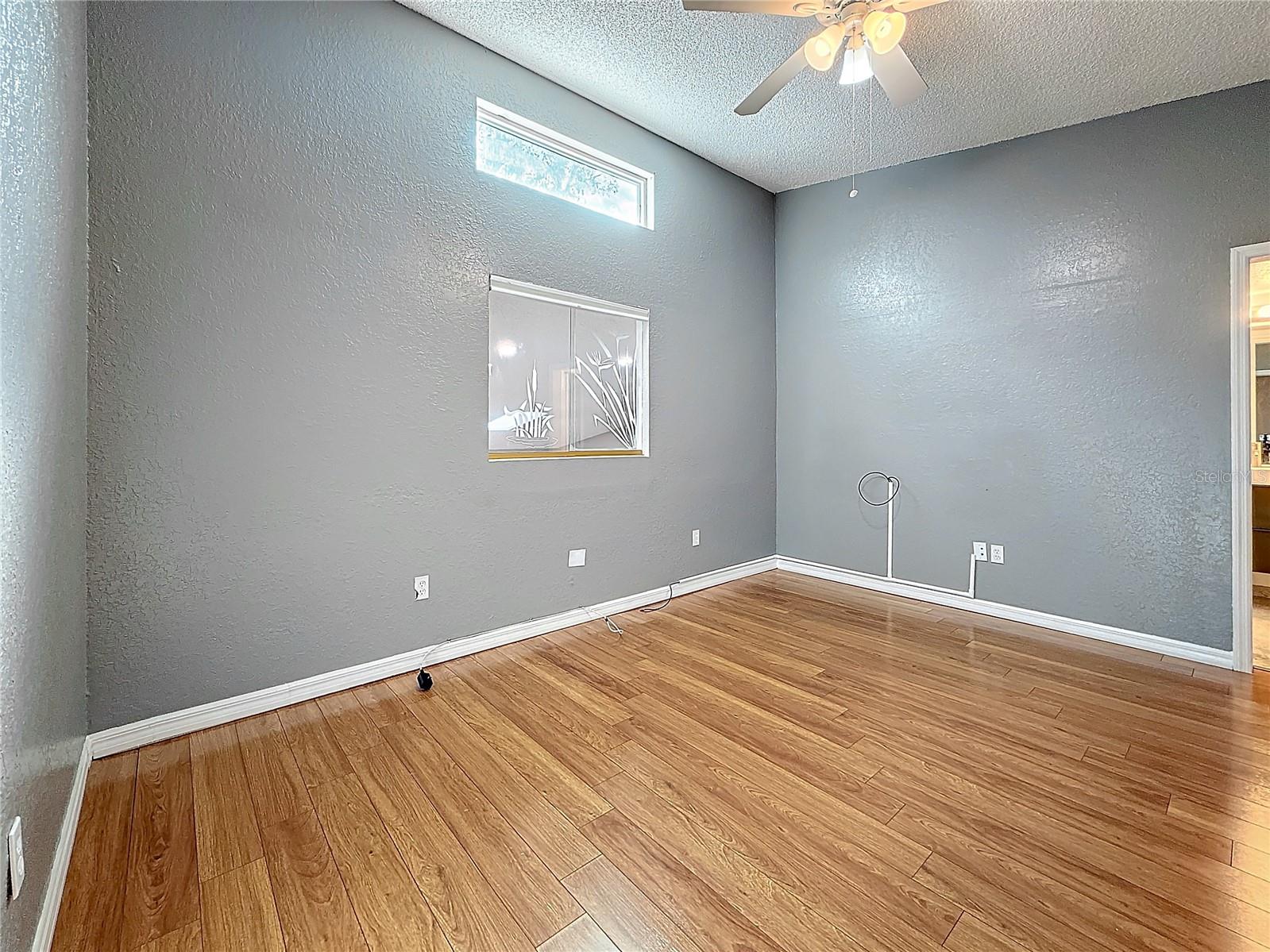 Image 15 of 49 For 6350 92nd Place N 2206