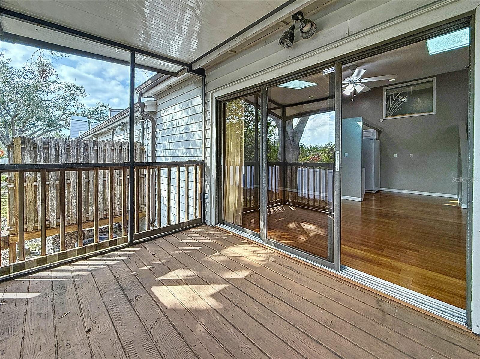 Image 34 of 49 For 6350 92nd Place N 2206