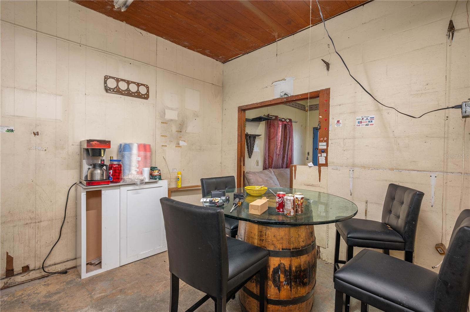 Listing photo id 32 for 322 Scenic Highway