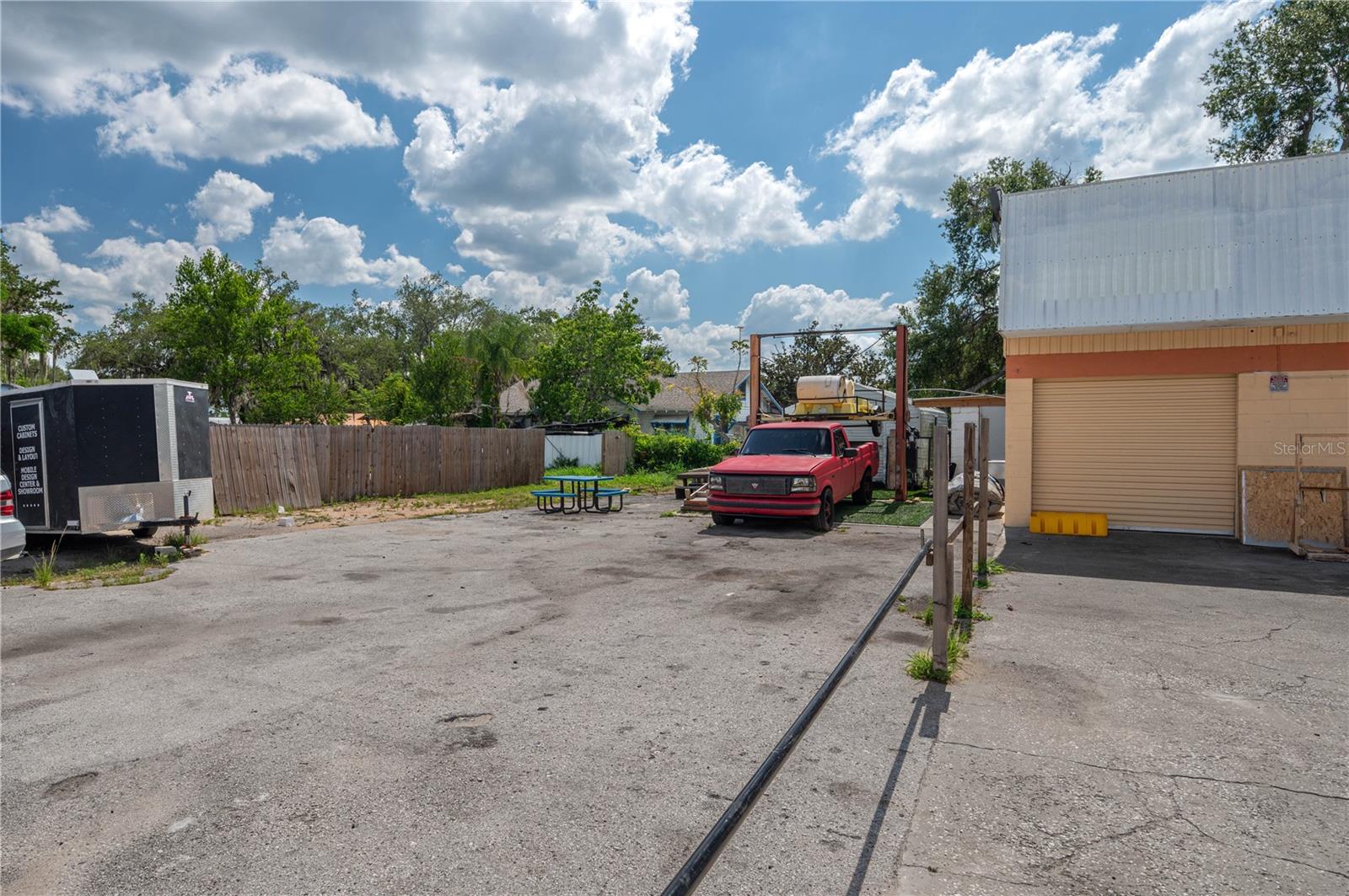 Listing photo id 40 for 322 Scenic Highway