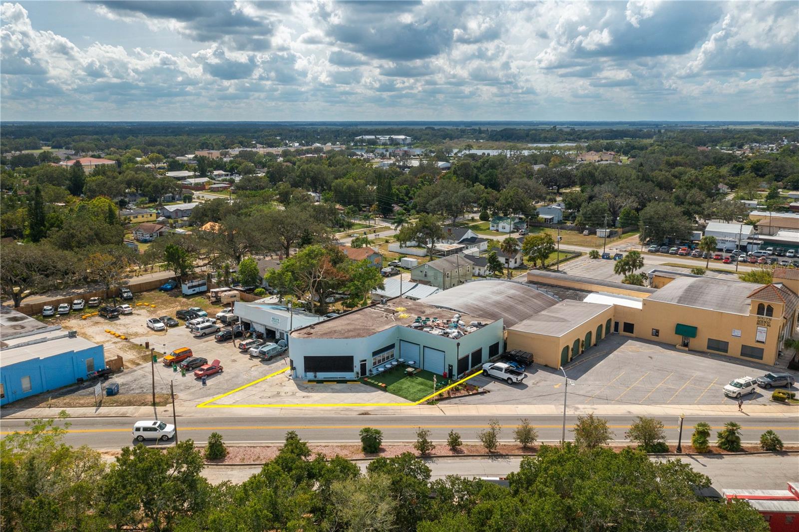 Listing photo id 4 for 322 Scenic Highway