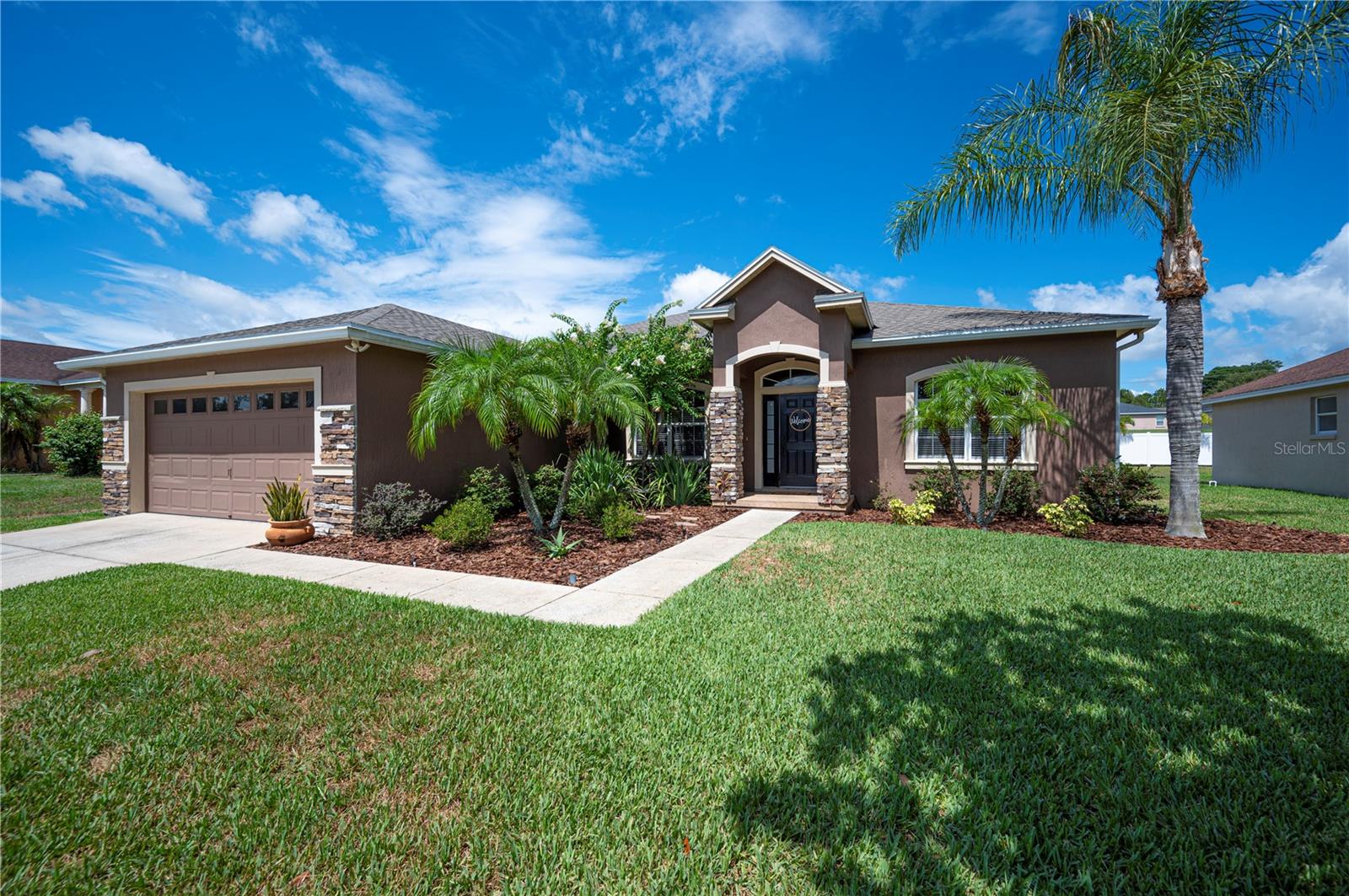 Details for 6339 Alamanda Hills Drive, LAKELAND, FL 33813