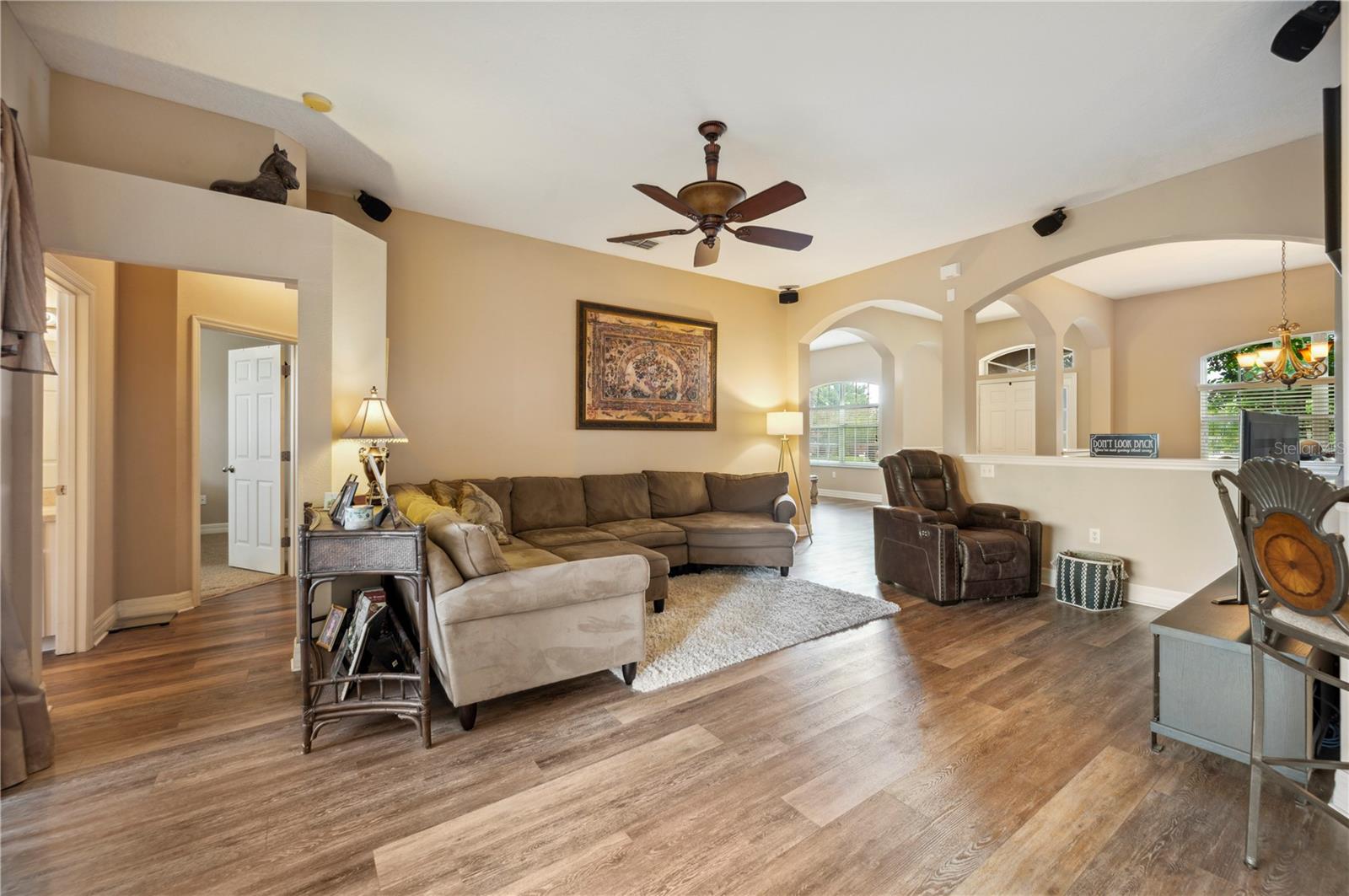 Image 8 of 37 For 6339 Alamanda Hills Drive