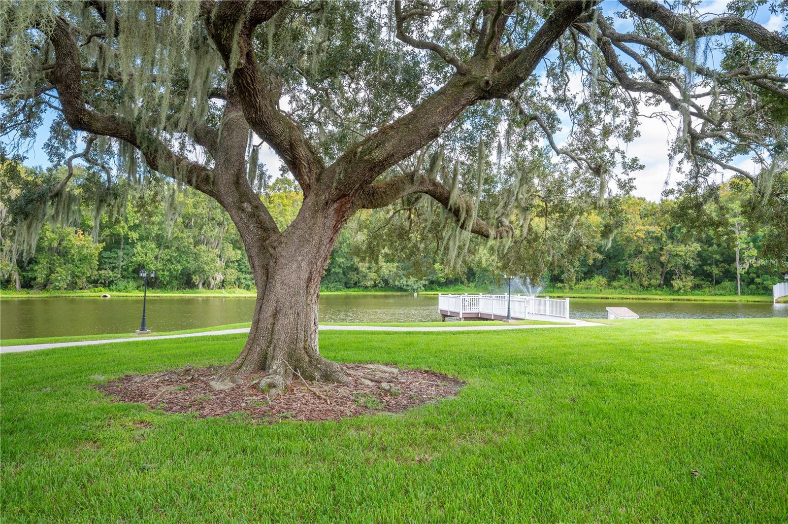 Image 36 of 37 For 1608 Colonnades Circle N