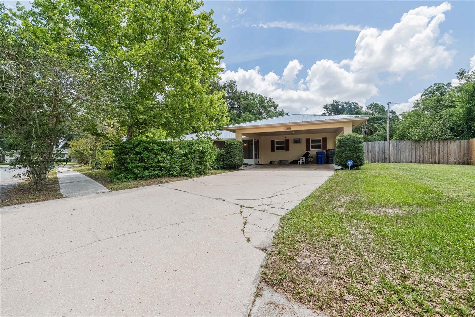 Image 51 of 52 For 4006 Glen Garry Road W