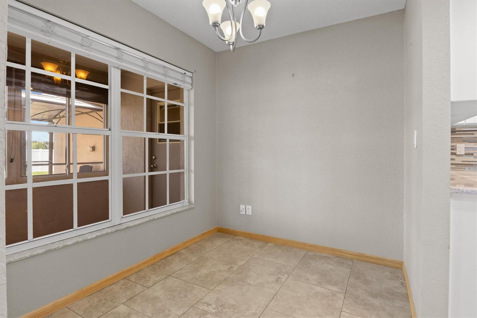Image 33 of 55 For 7932 Ridge Pointe Drive W