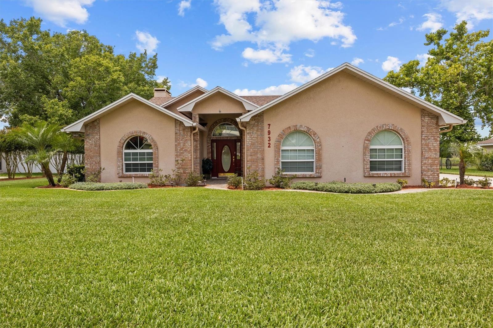 Image 36 of 55 For 7932 Ridge Pointe Drive W