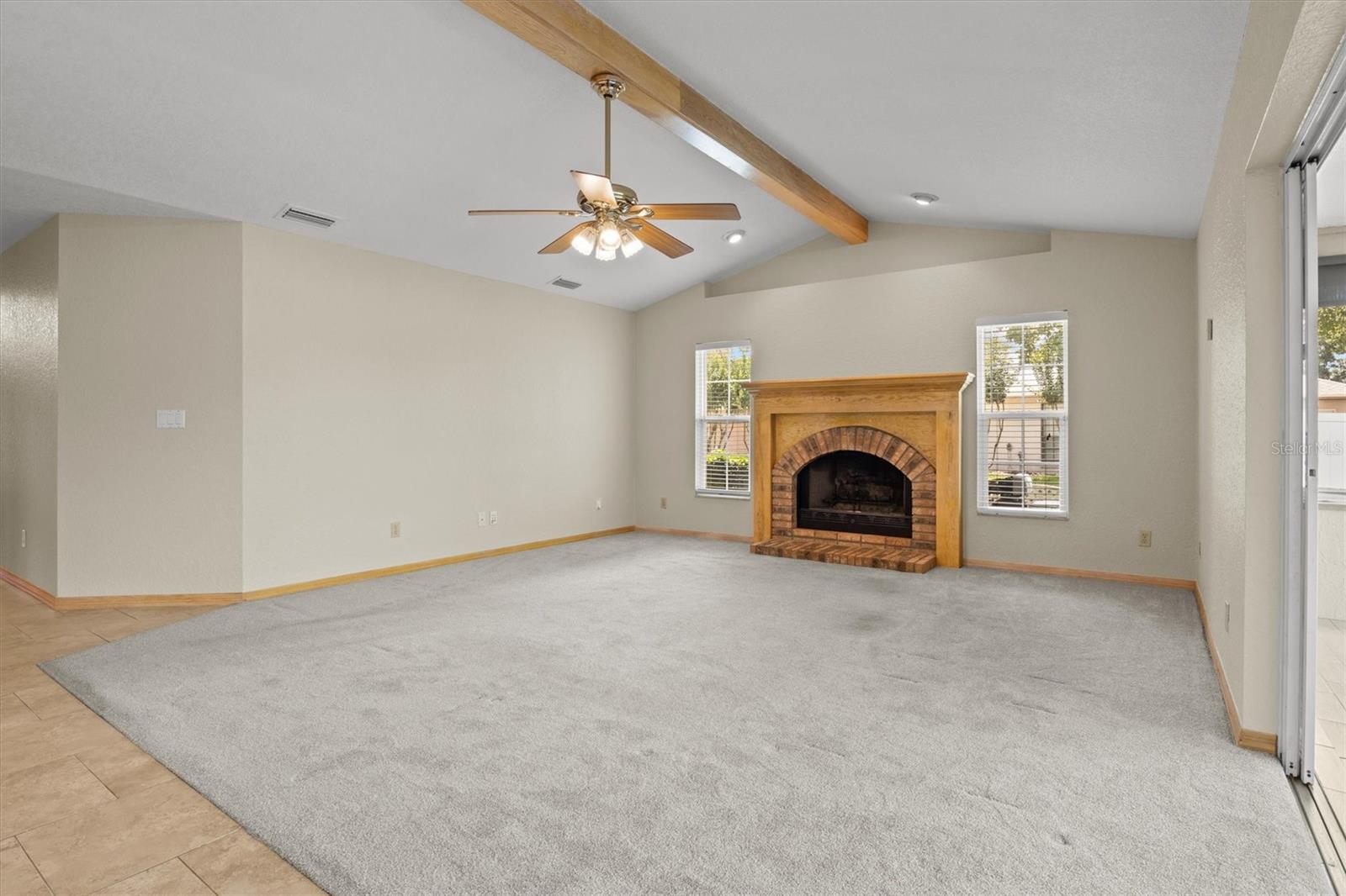 Image 4 of 55 For 7932 Ridge Pointe Drive W