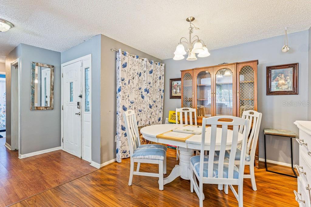 Image 13 of 30 For 13411 Whitby Road